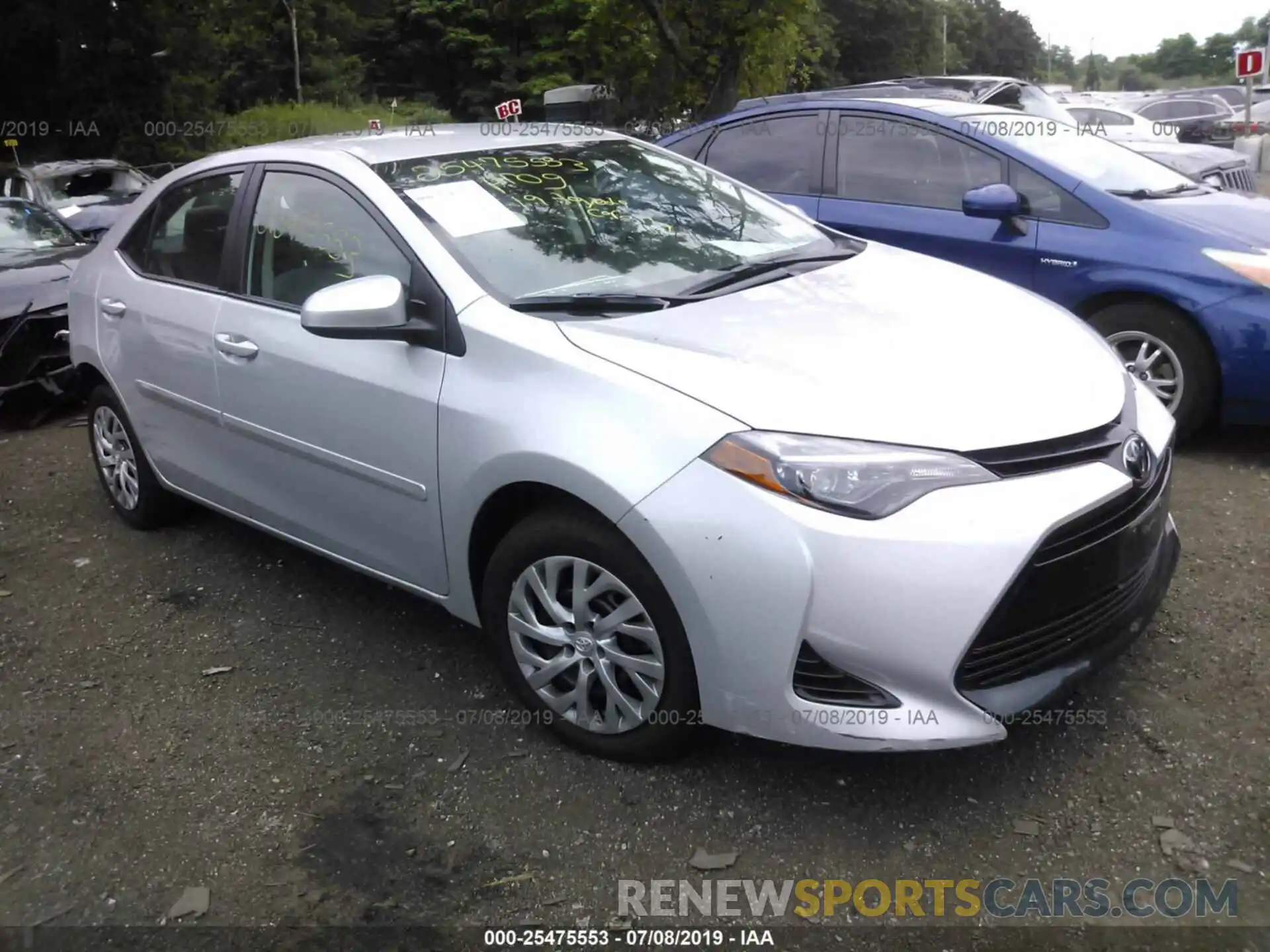 1 Photograph of a damaged car 2T1BURHE4KC169609 TOYOTA COROLLA 2019