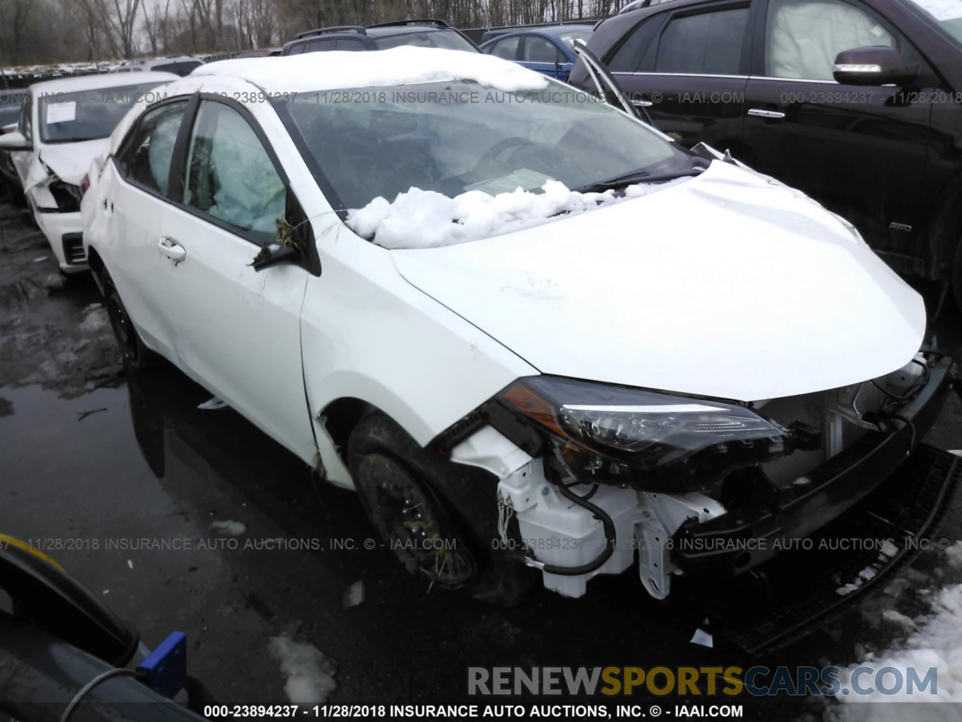 1 Photograph of a damaged car 2T1BURHE4KC169951 TOYOTA COROLLA 2019