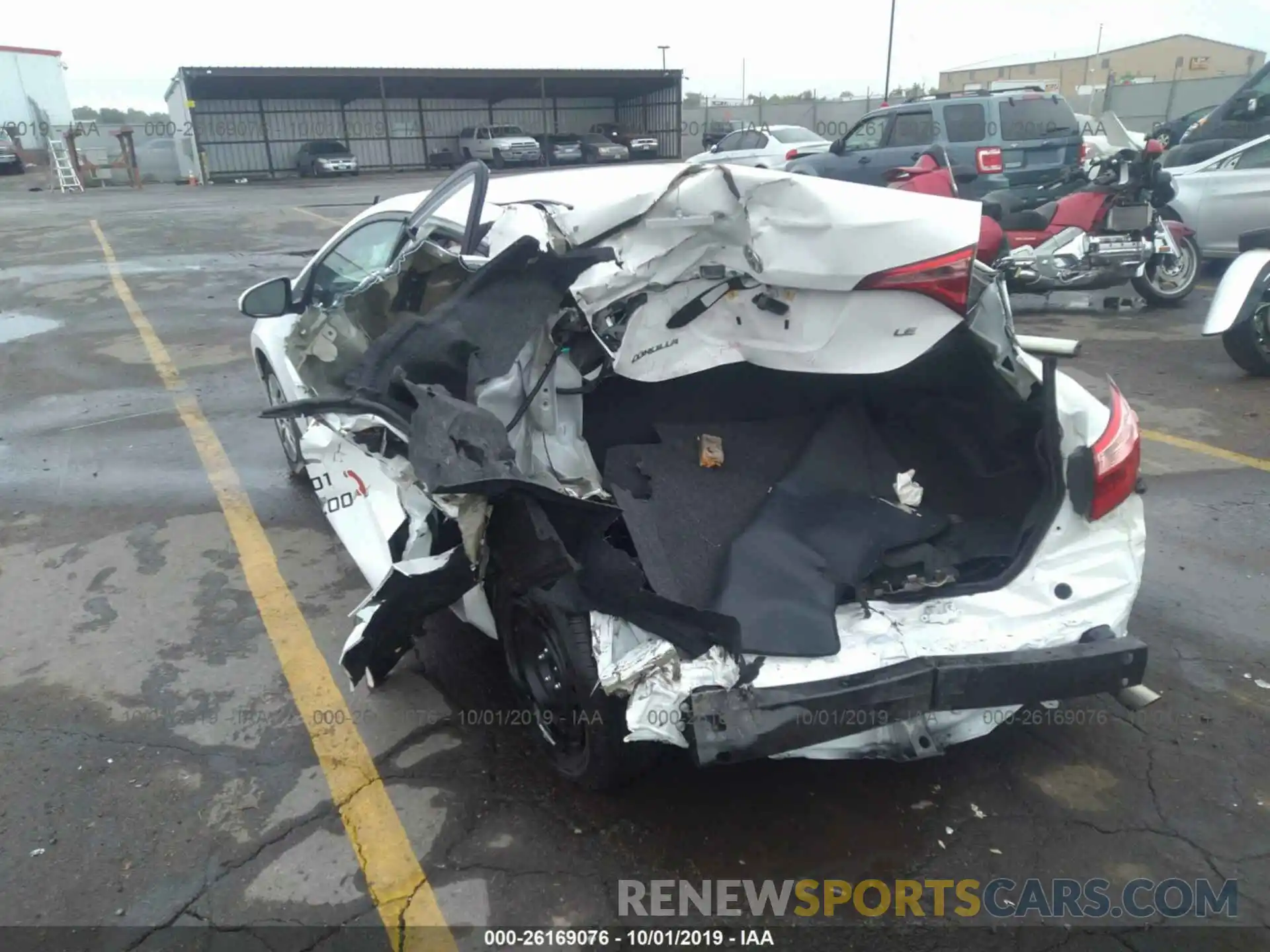 6 Photograph of a damaged car 2T1BURHE4KC170677 TOYOTA COROLLA 2019