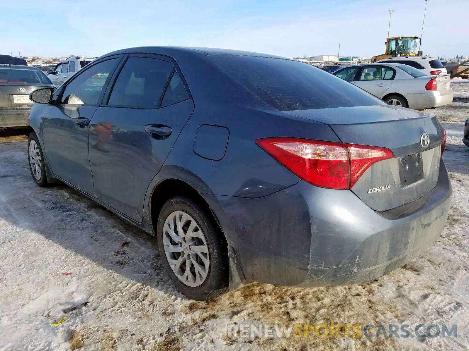 3 Photograph of a damaged car 2T1BURHE4KC171232 TOYOTA COROLLA 2019