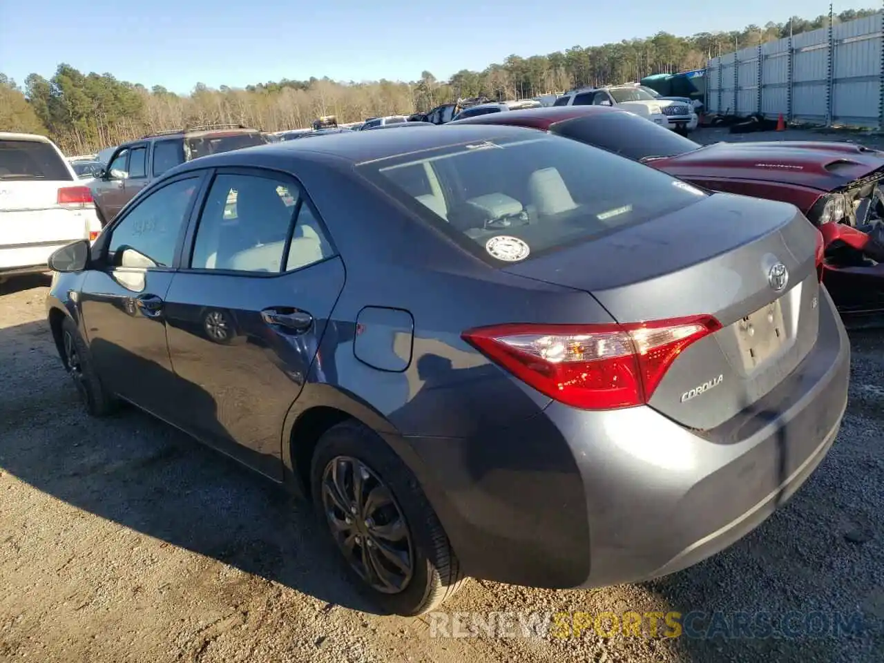 3 Photograph of a damaged car 2T1BURHE4KC172140 TOYOTA COROLLA 2019