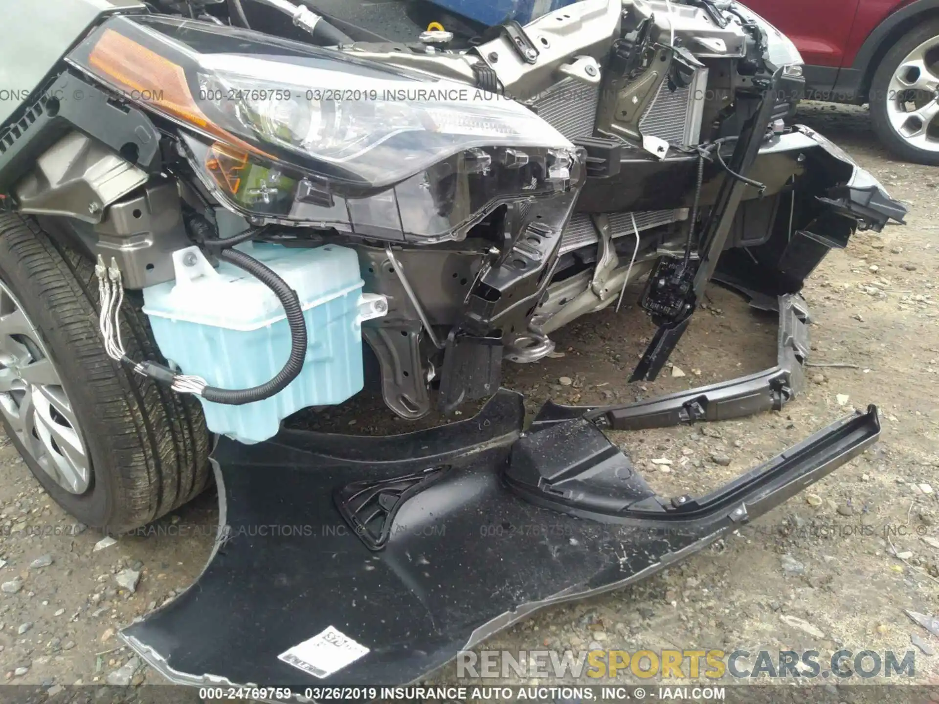 6 Photograph of a damaged car 2T1BURHE4KC172851 TOYOTA COROLLA 2019