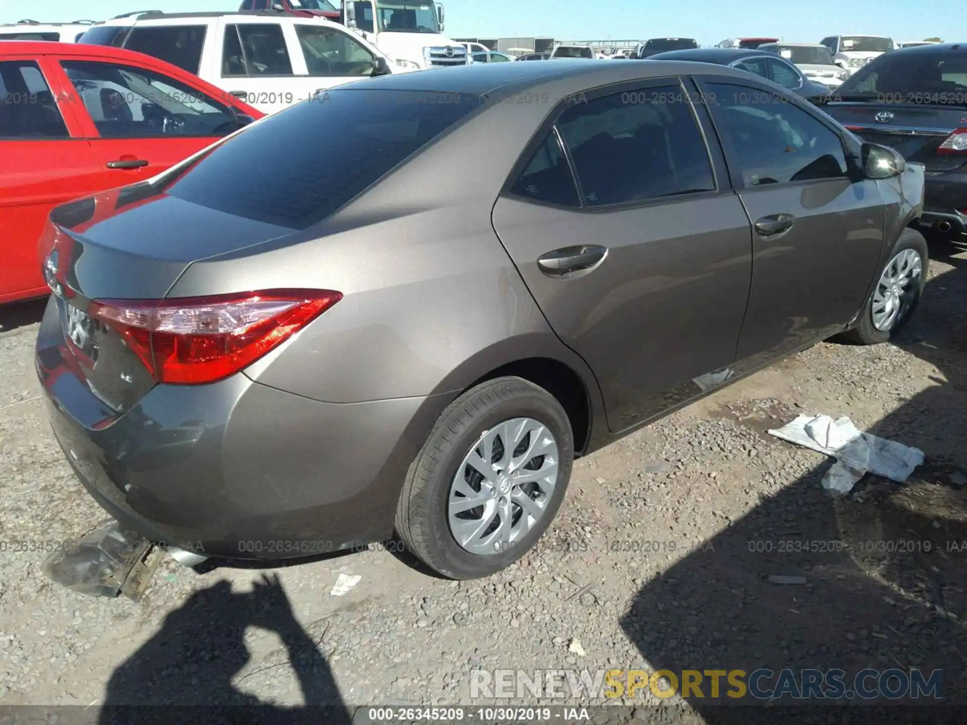 4 Photograph of a damaged car 2T1BURHE4KC173711 TOYOTA COROLLA 2019