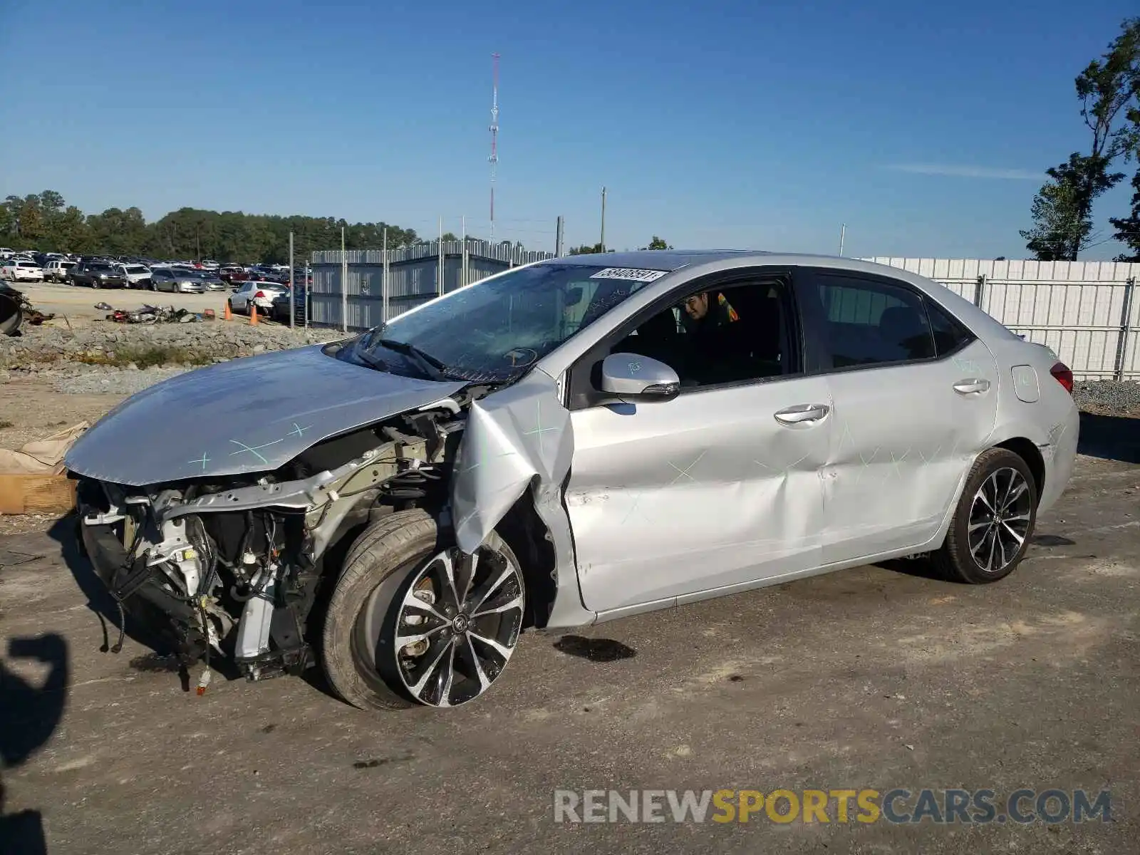 2 Photograph of a damaged car 2T1BURHE4KC174129 TOYOTA COROLLA 2019