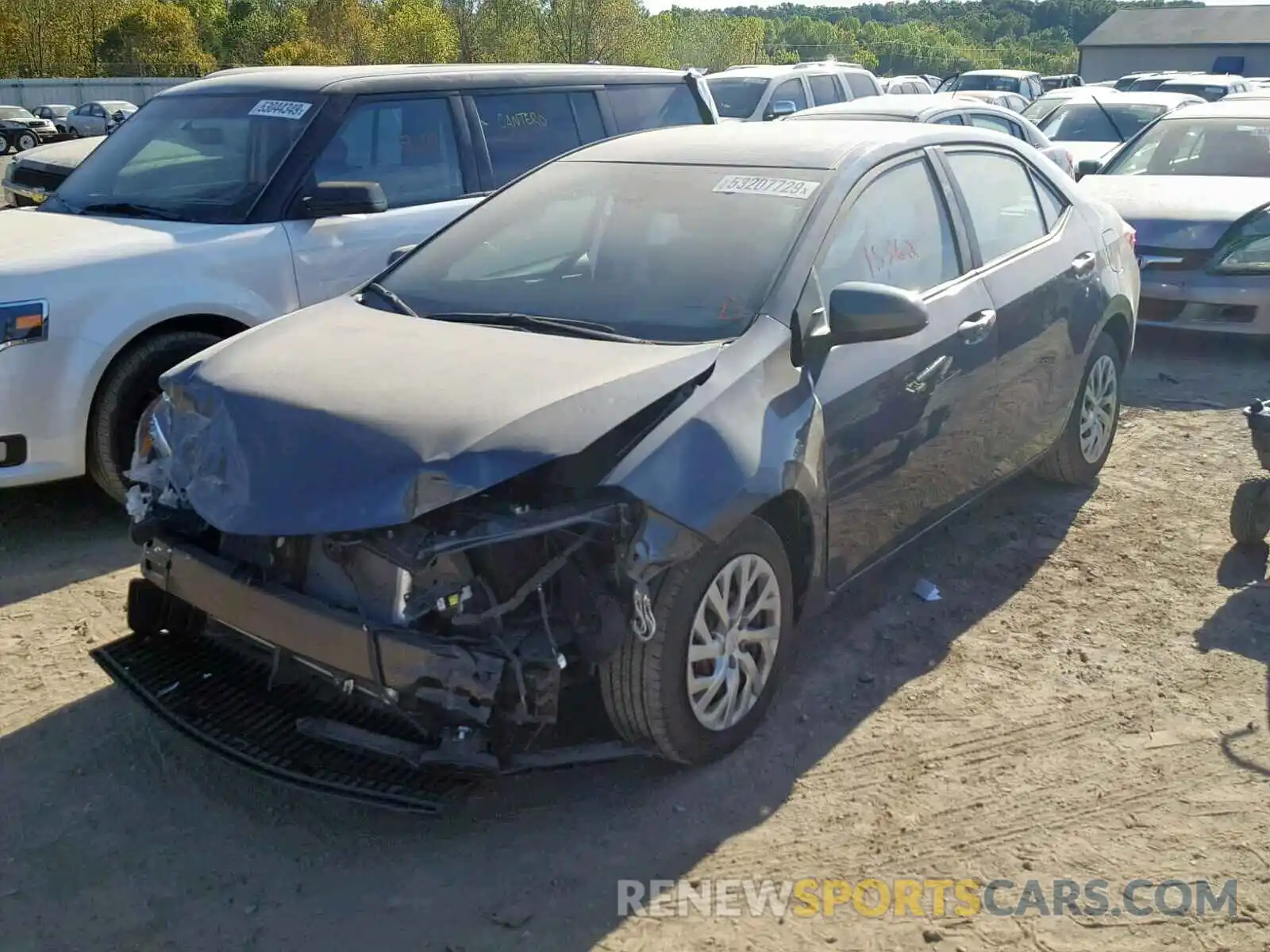 2 Photograph of a damaged car 2T1BURHE4KC175796 TOYOTA COROLLA 2019