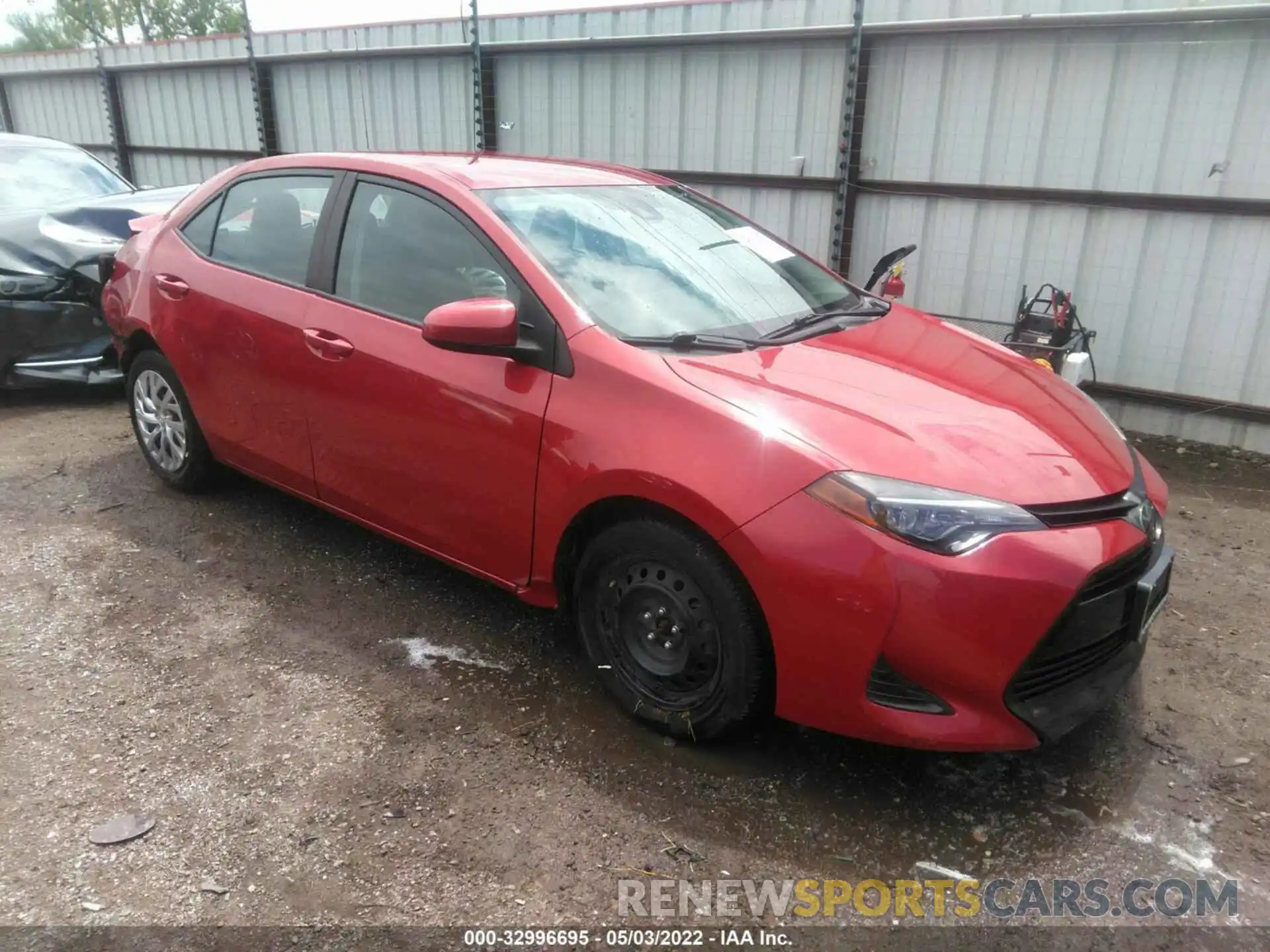 1 Photograph of a damaged car 2T1BURHE4KC176009 TOYOTA COROLLA 2019