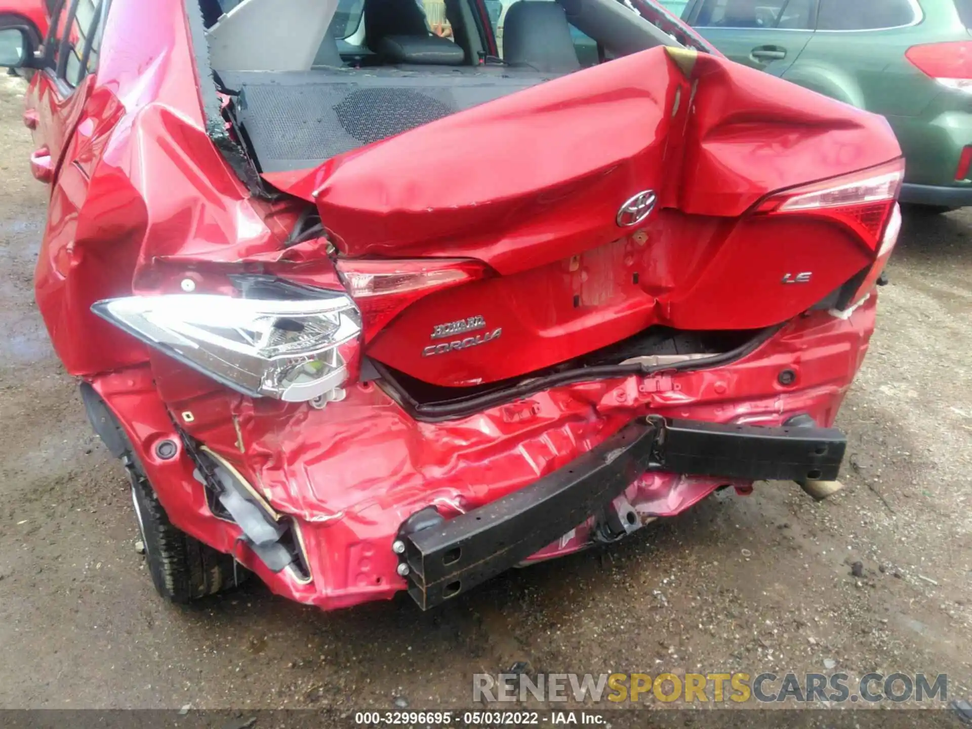 6 Photograph of a damaged car 2T1BURHE4KC176009 TOYOTA COROLLA 2019