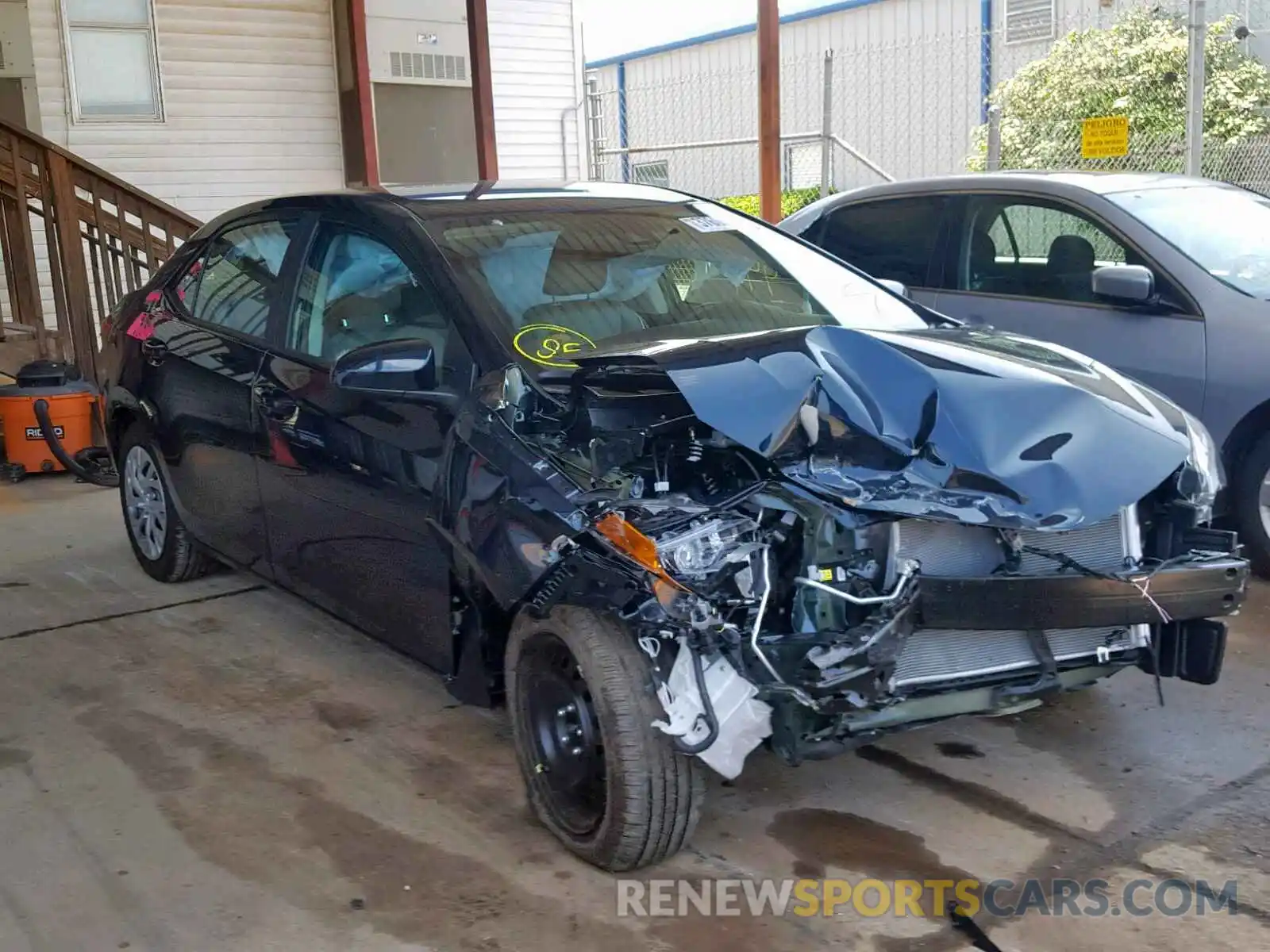 1 Photograph of a damaged car 2T1BURHE4KC176107 TOYOTA COROLLA 2019