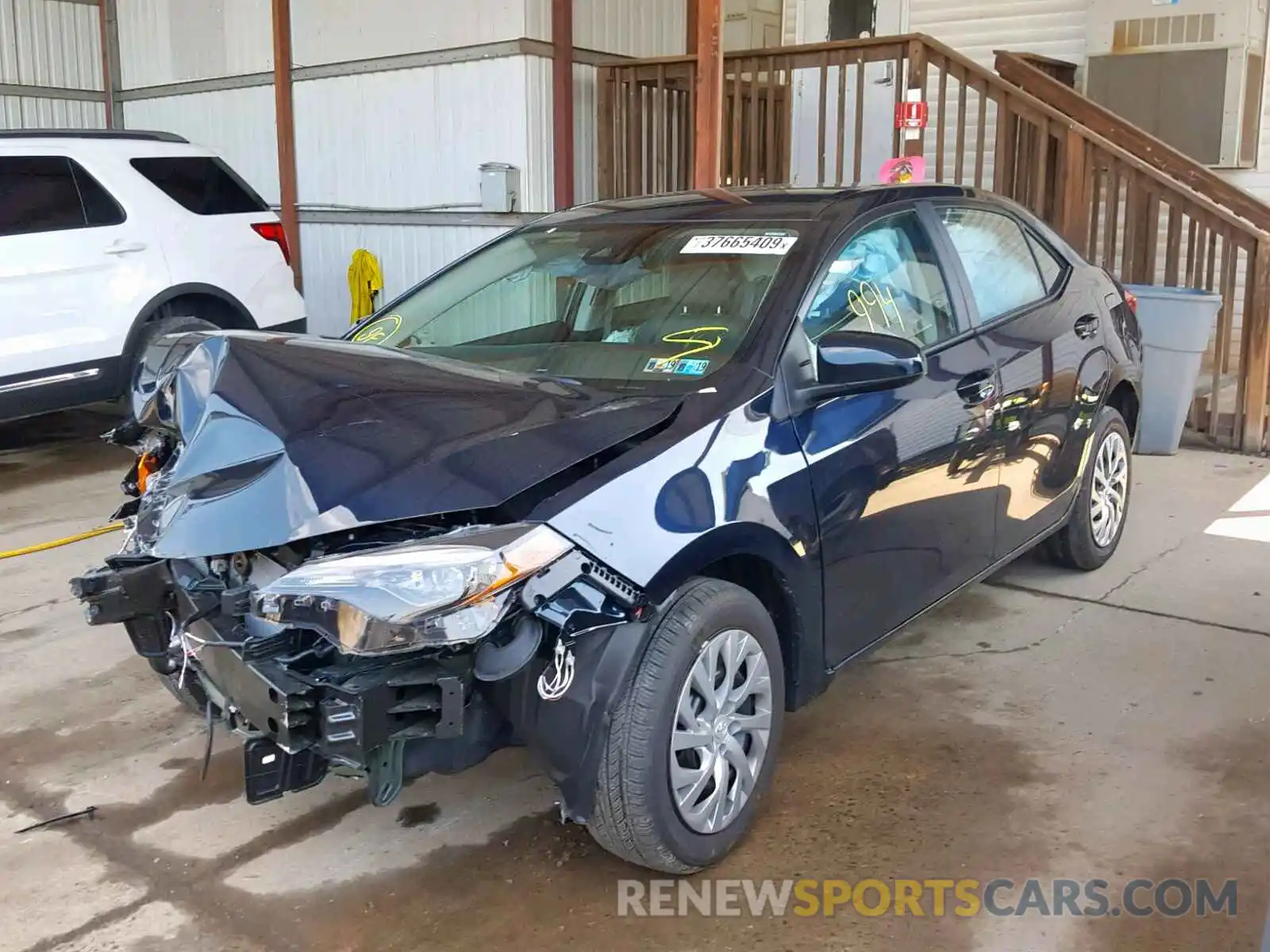 2 Photograph of a damaged car 2T1BURHE4KC176107 TOYOTA COROLLA 2019