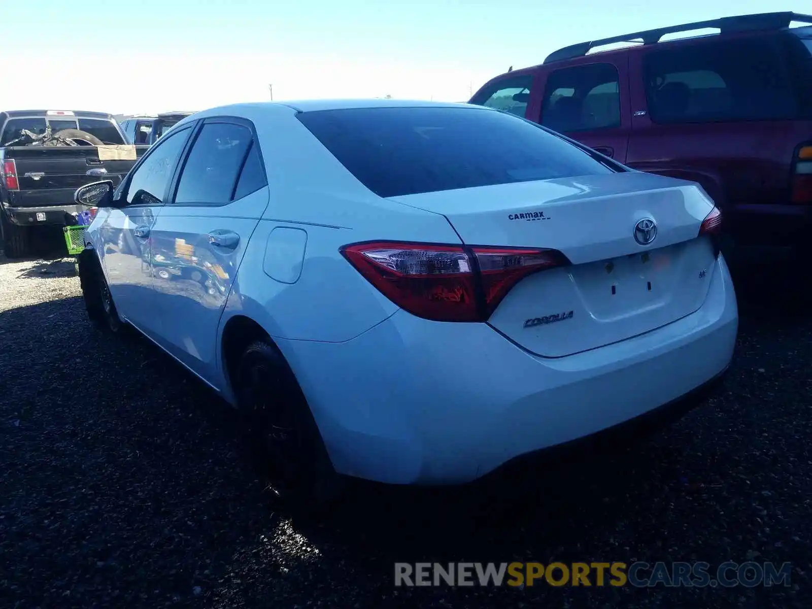 3 Photograph of a damaged car 2T1BURHE4KC177693 TOYOTA COROLLA 2019