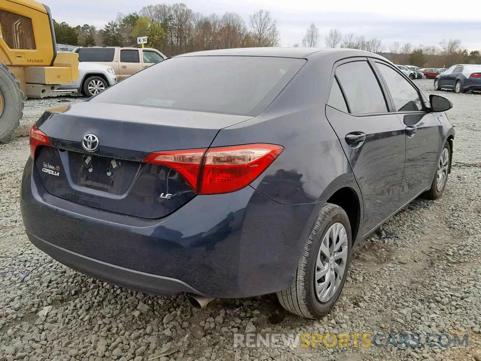 4 Photograph of a damaged car 2T1BURHE4KC177791 TOYOTA COROLLA 2019