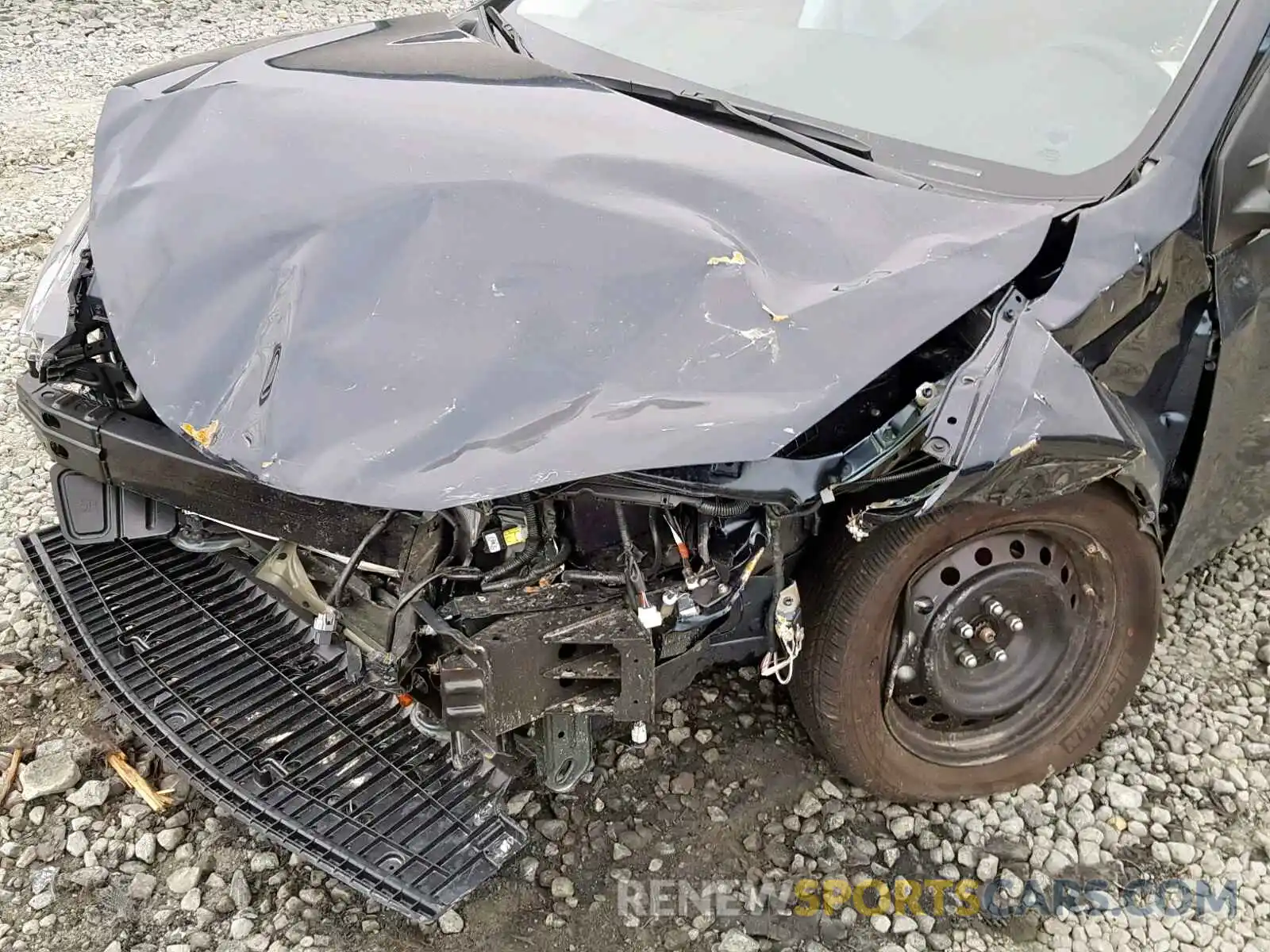 9 Photograph of a damaged car 2T1BURHE4KC177791 TOYOTA COROLLA 2019