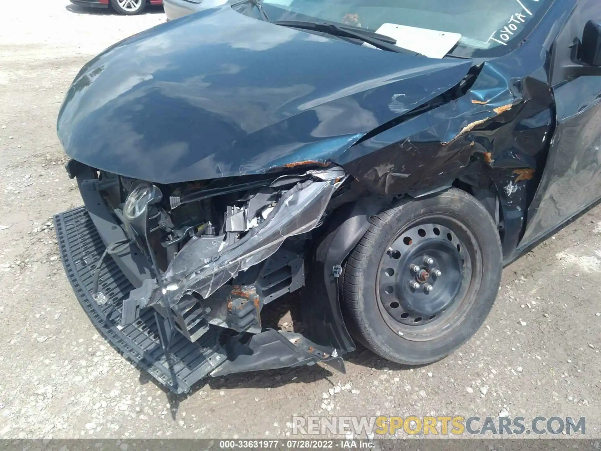 6 Photograph of a damaged car 2T1BURHE4KC178035 TOYOTA COROLLA 2019