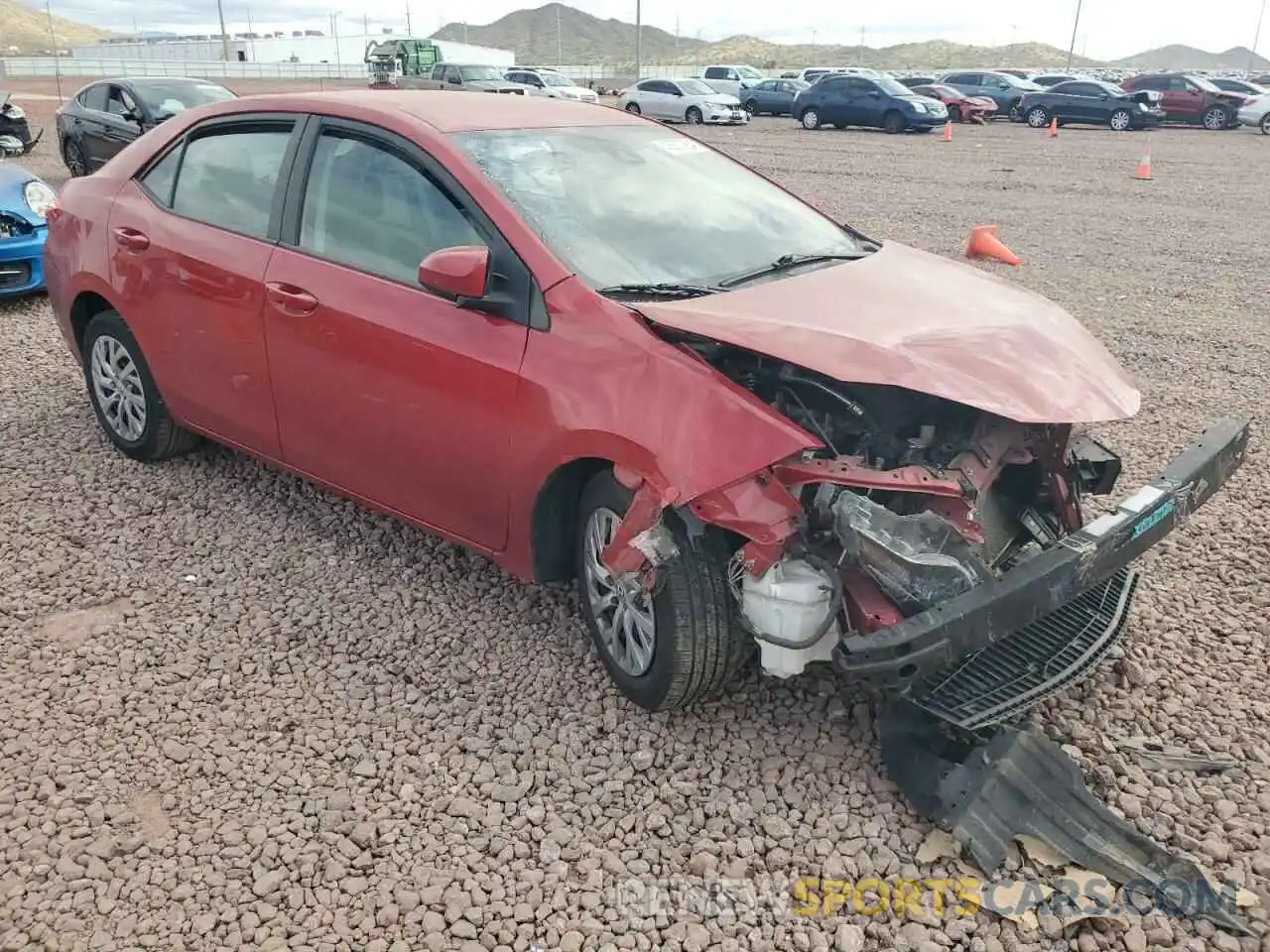 4 Photograph of a damaged car 2T1BURHE4KC178830 TOYOTA COROLLA 2019