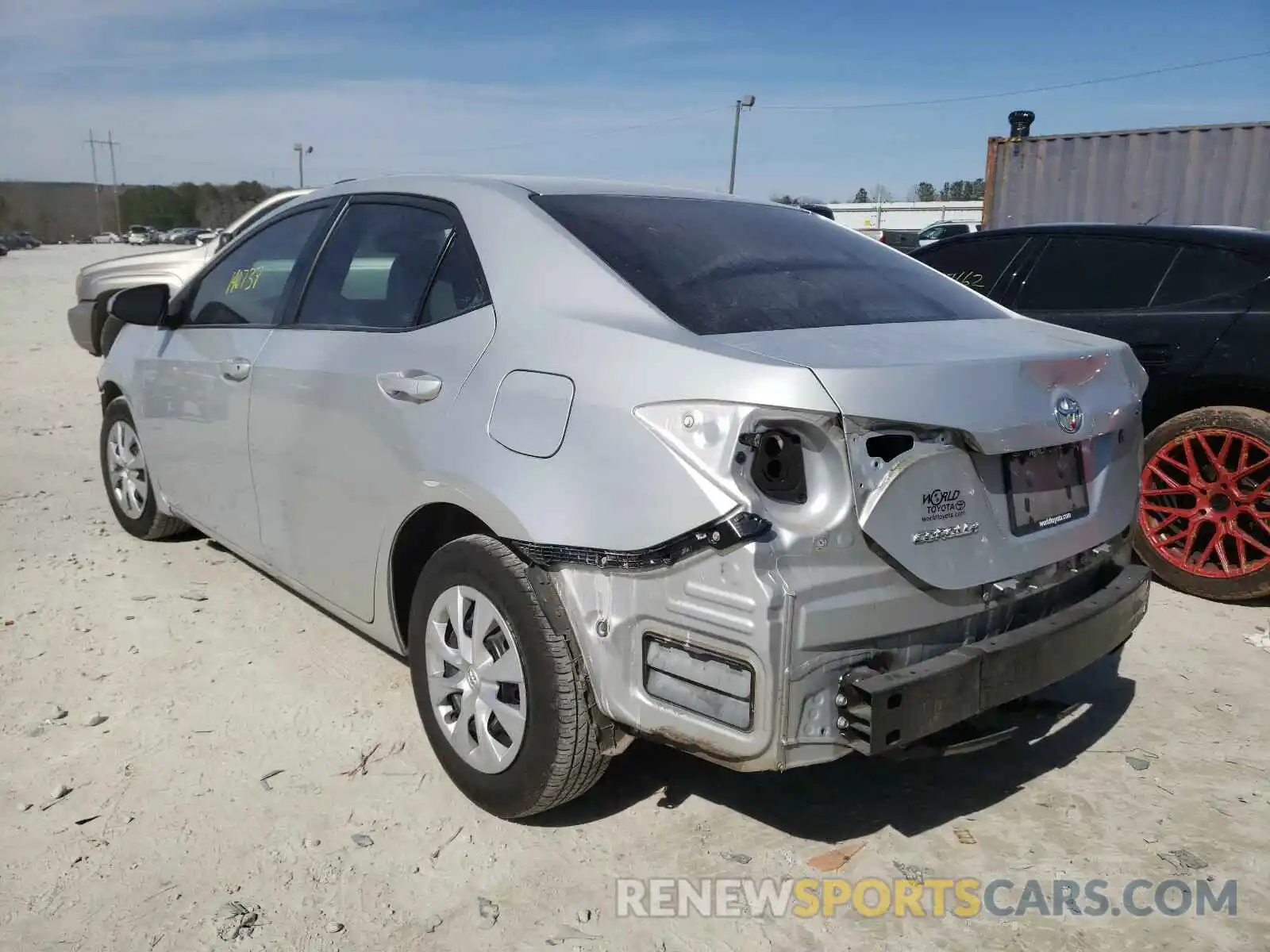 3 Photograph of a damaged car 2T1BURHE4KC178875 TOYOTA COROLLA 2019