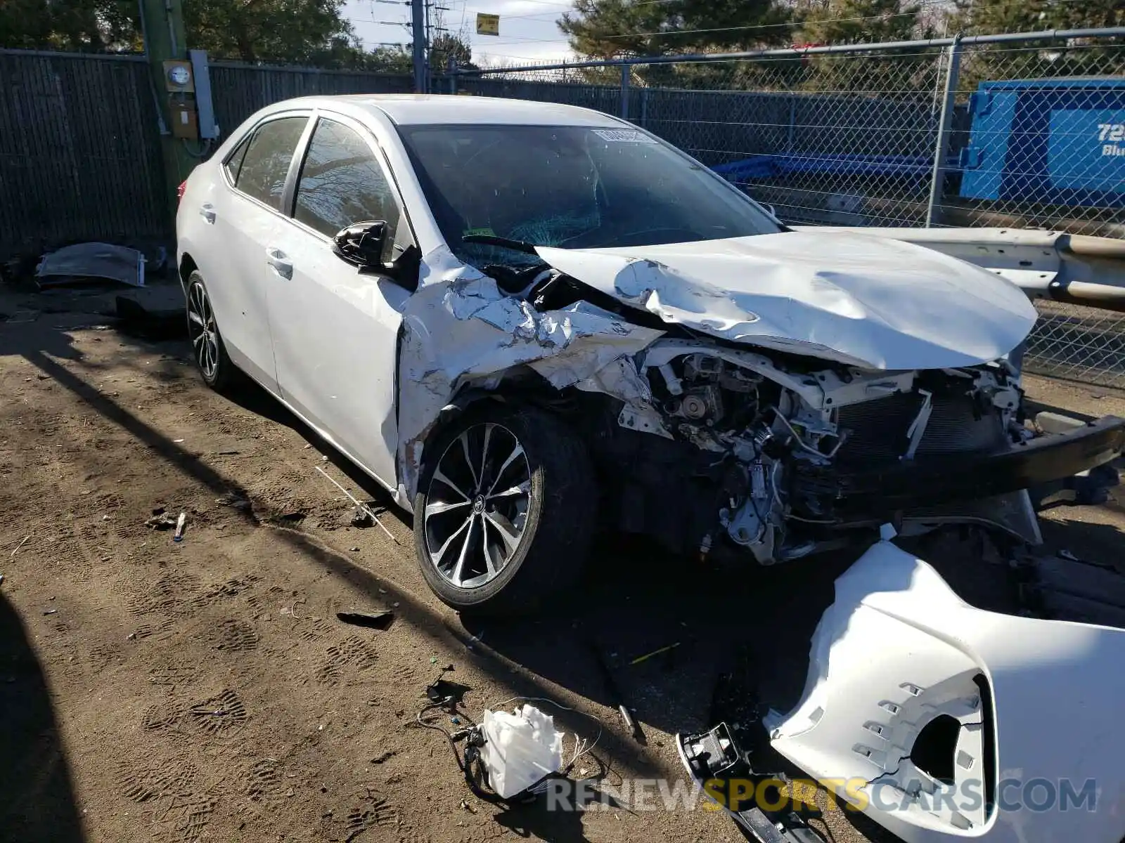 1 Photograph of a damaged car 2T1BURHE4KC179556 TOYOTA COROLLA 2019