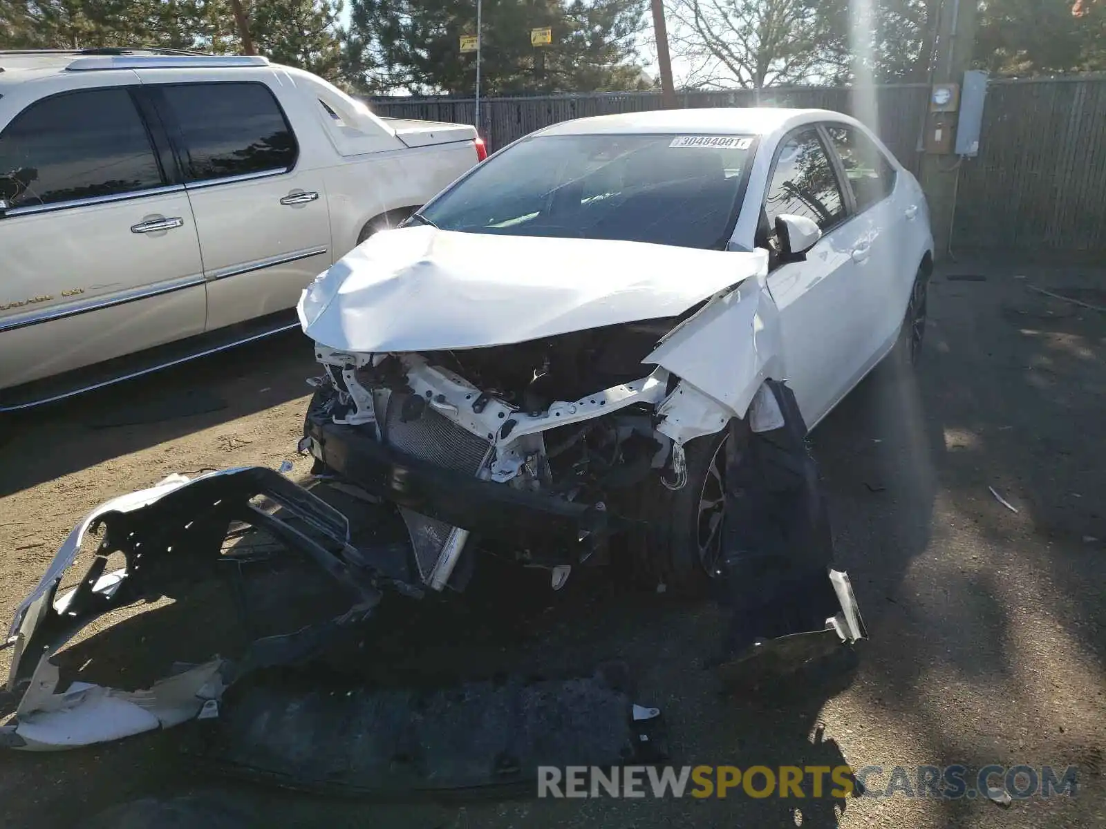 2 Photograph of a damaged car 2T1BURHE4KC179556 TOYOTA COROLLA 2019