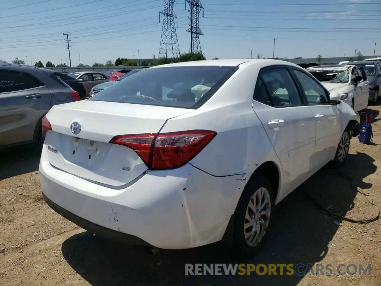 4 Photograph of a damaged car 2T1BURHE4KC180142 TOYOTA COROLLA 2019