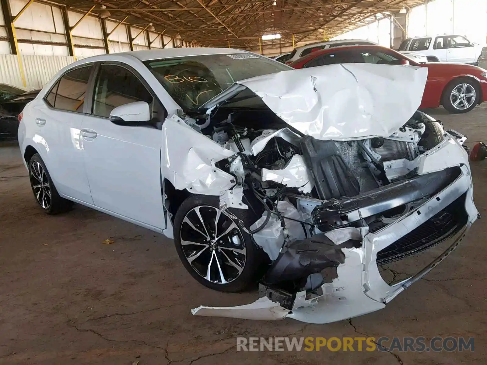 1 Photograph of a damaged car 2T1BURHE4KC180870 TOYOTA COROLLA 2019