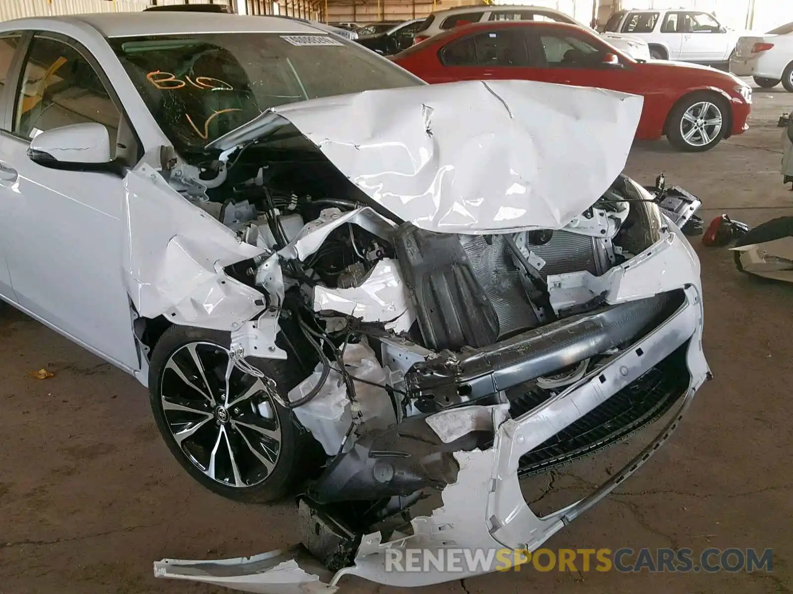 9 Photograph of a damaged car 2T1BURHE4KC180870 TOYOTA COROLLA 2019