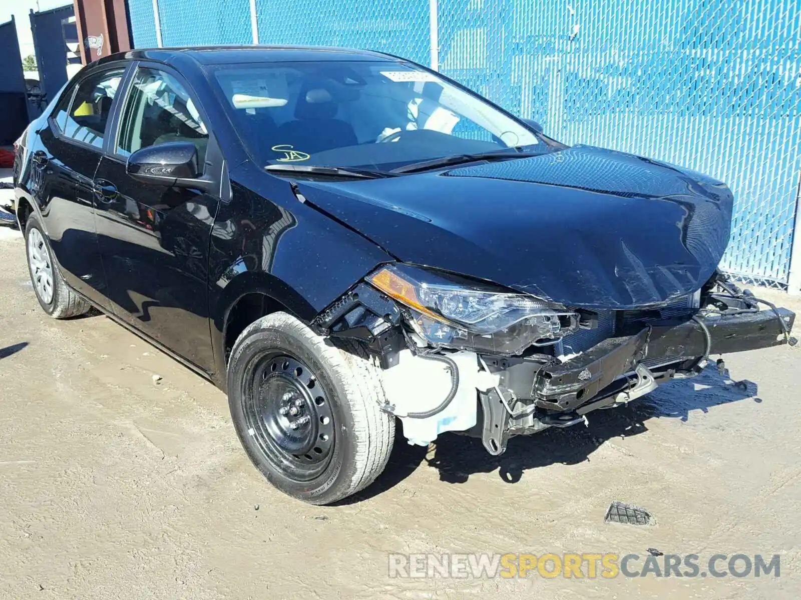 1 Photograph of a damaged car 2T1BURHE4KC182201 TOYOTA COROLLA 2019