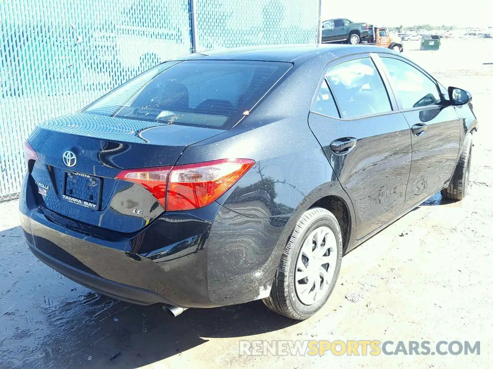 4 Photograph of a damaged car 2T1BURHE4KC182201 TOYOTA COROLLA 2019