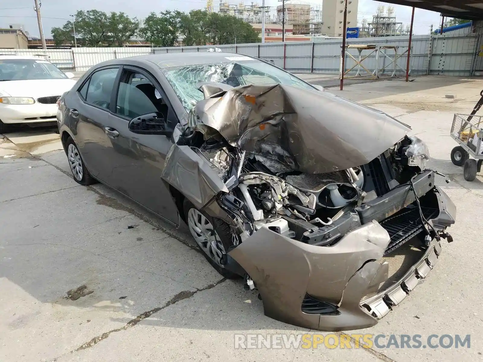 1 Photograph of a damaged car 2T1BURHE4KC183302 TOYOTA COROLLA 2019