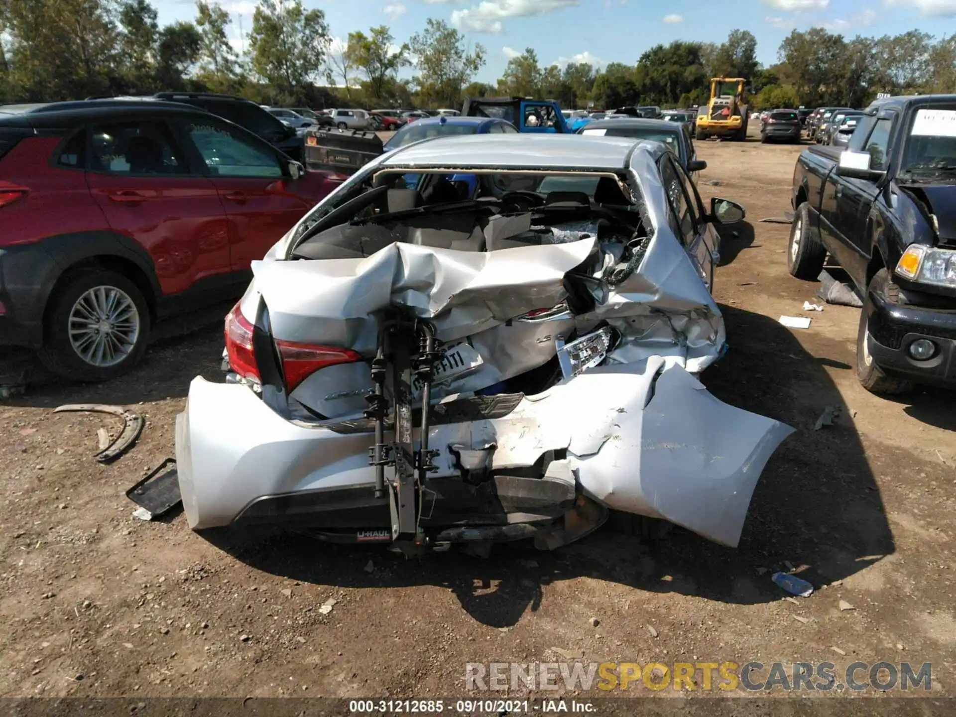 6 Photograph of a damaged car 2T1BURHE4KC183848 TOYOTA COROLLA 2019