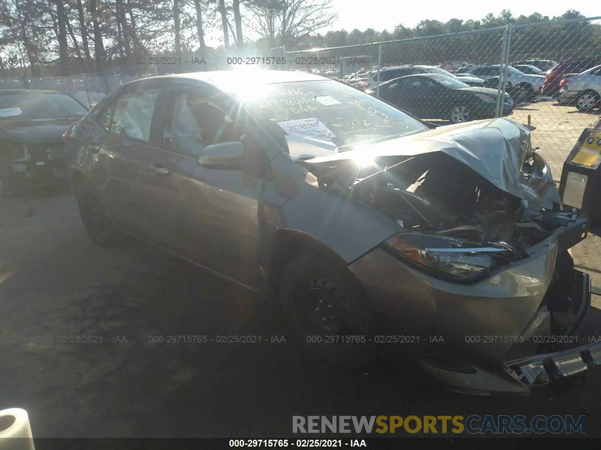 1 Photograph of a damaged car 2T1BURHE4KC184045 TOYOTA COROLLA 2019