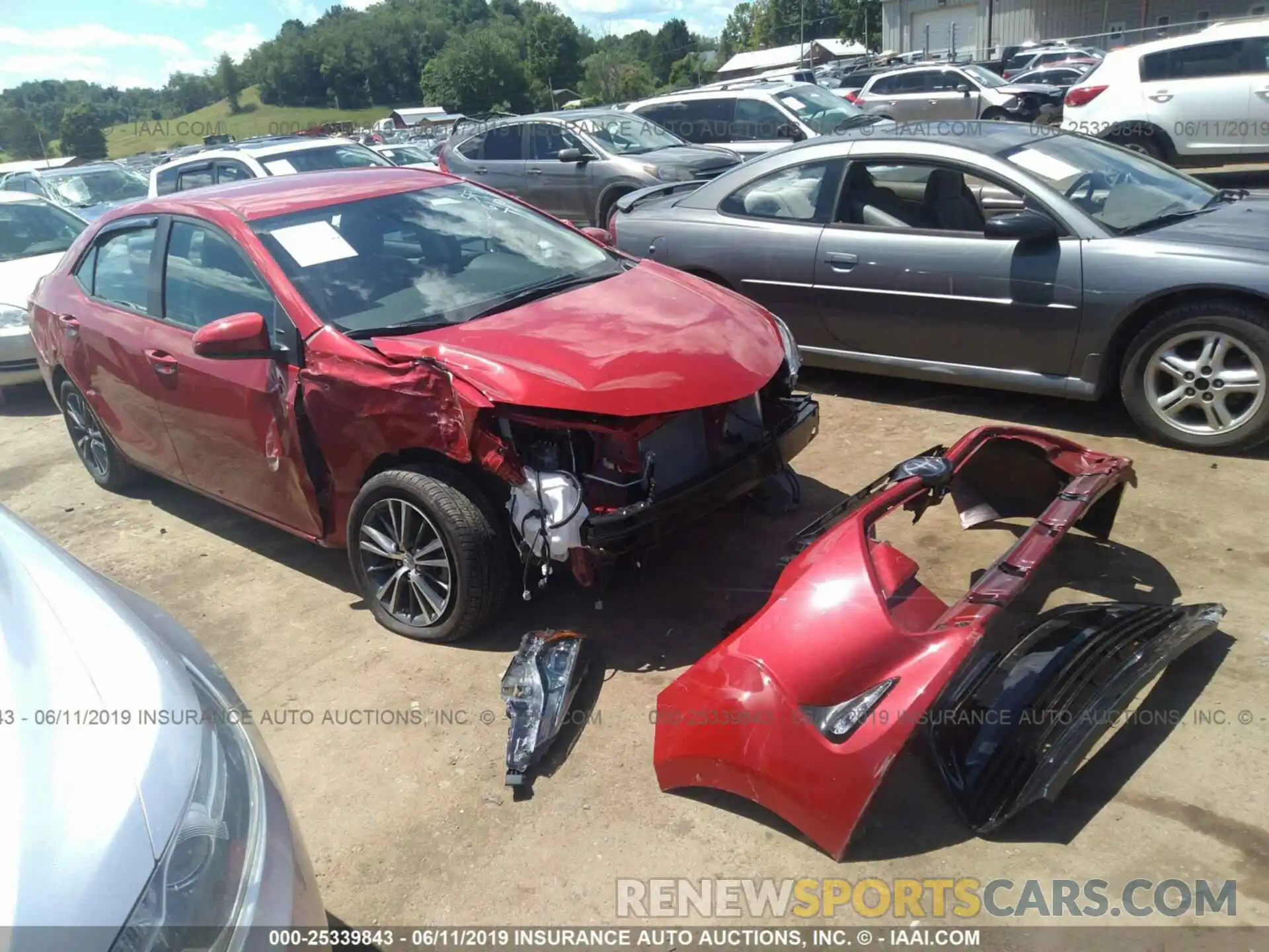 1 Photograph of a damaged car 2T1BURHE4KC184756 TOYOTA COROLLA 2019