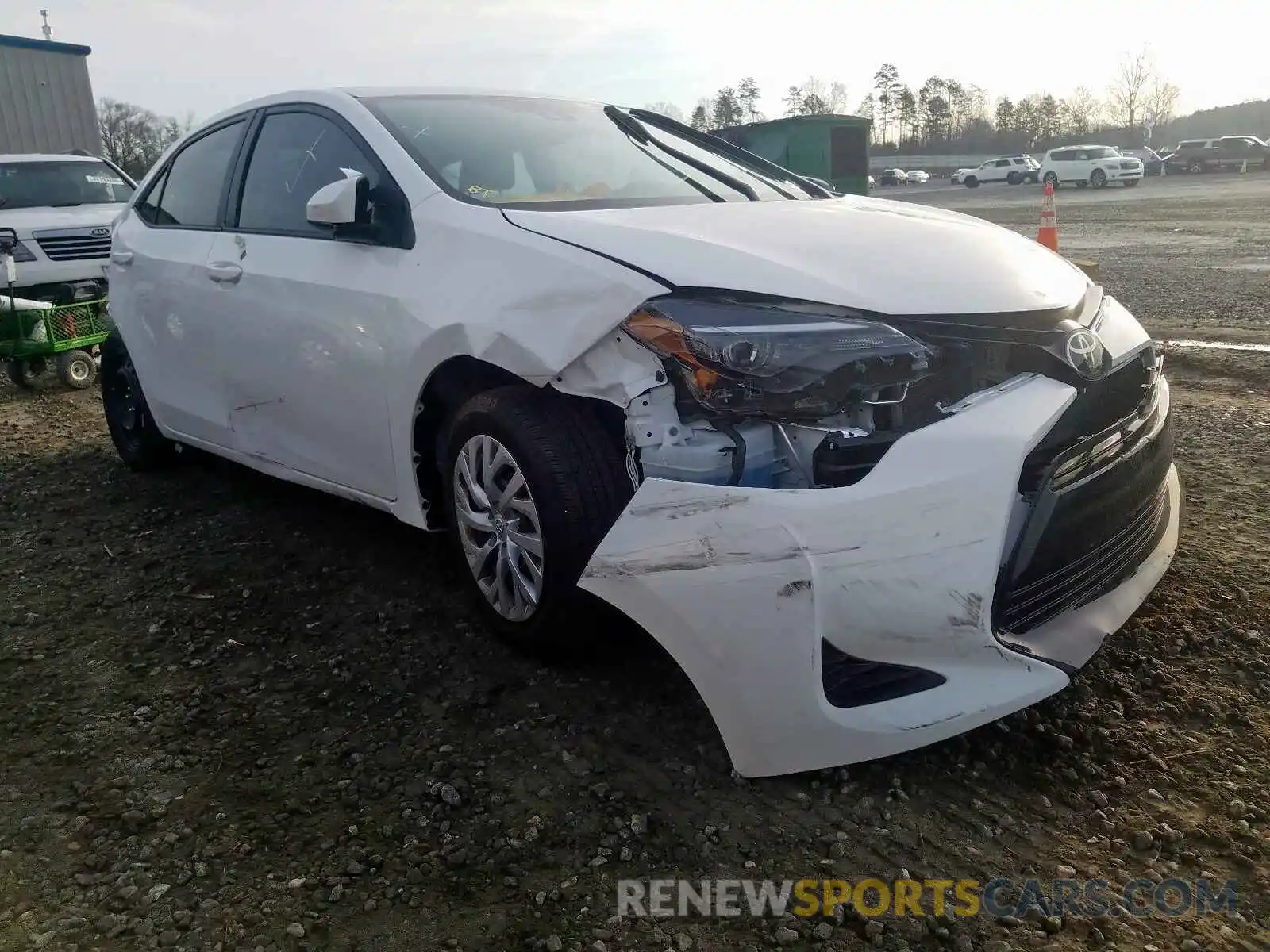 1 Photograph of a damaged car 2T1BURHE4KC185101 TOYOTA COROLLA 2019