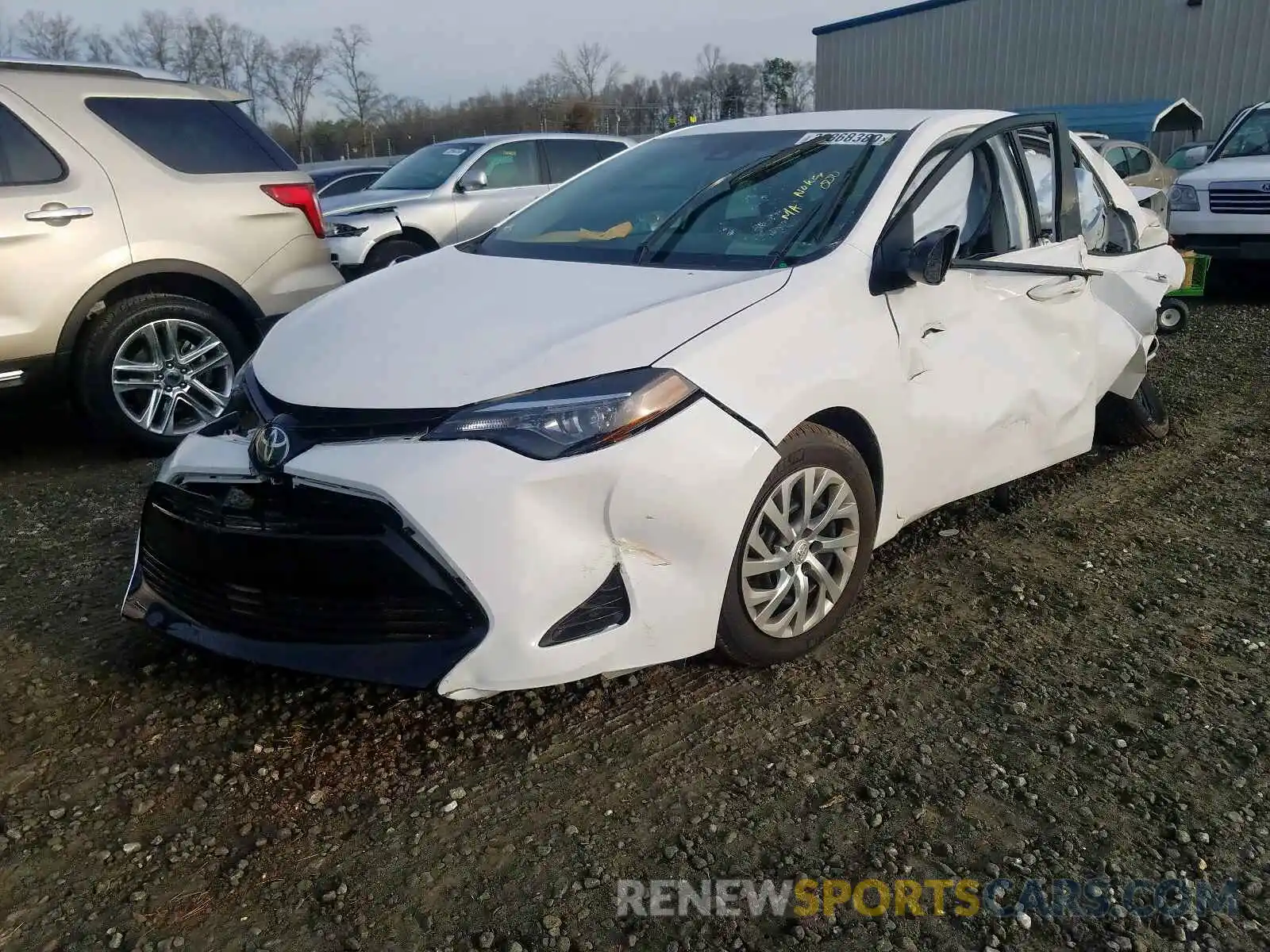 2 Photograph of a damaged car 2T1BURHE4KC185101 TOYOTA COROLLA 2019