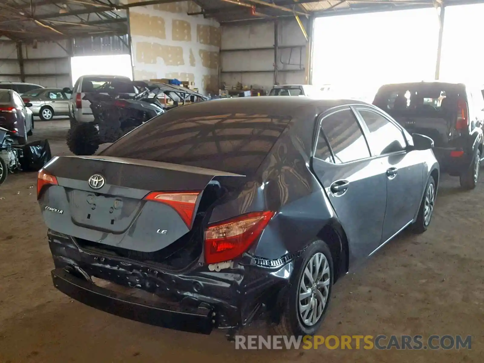 4 Photograph of a damaged car 2T1BURHE4KC185406 TOYOTA COROLLA 2019