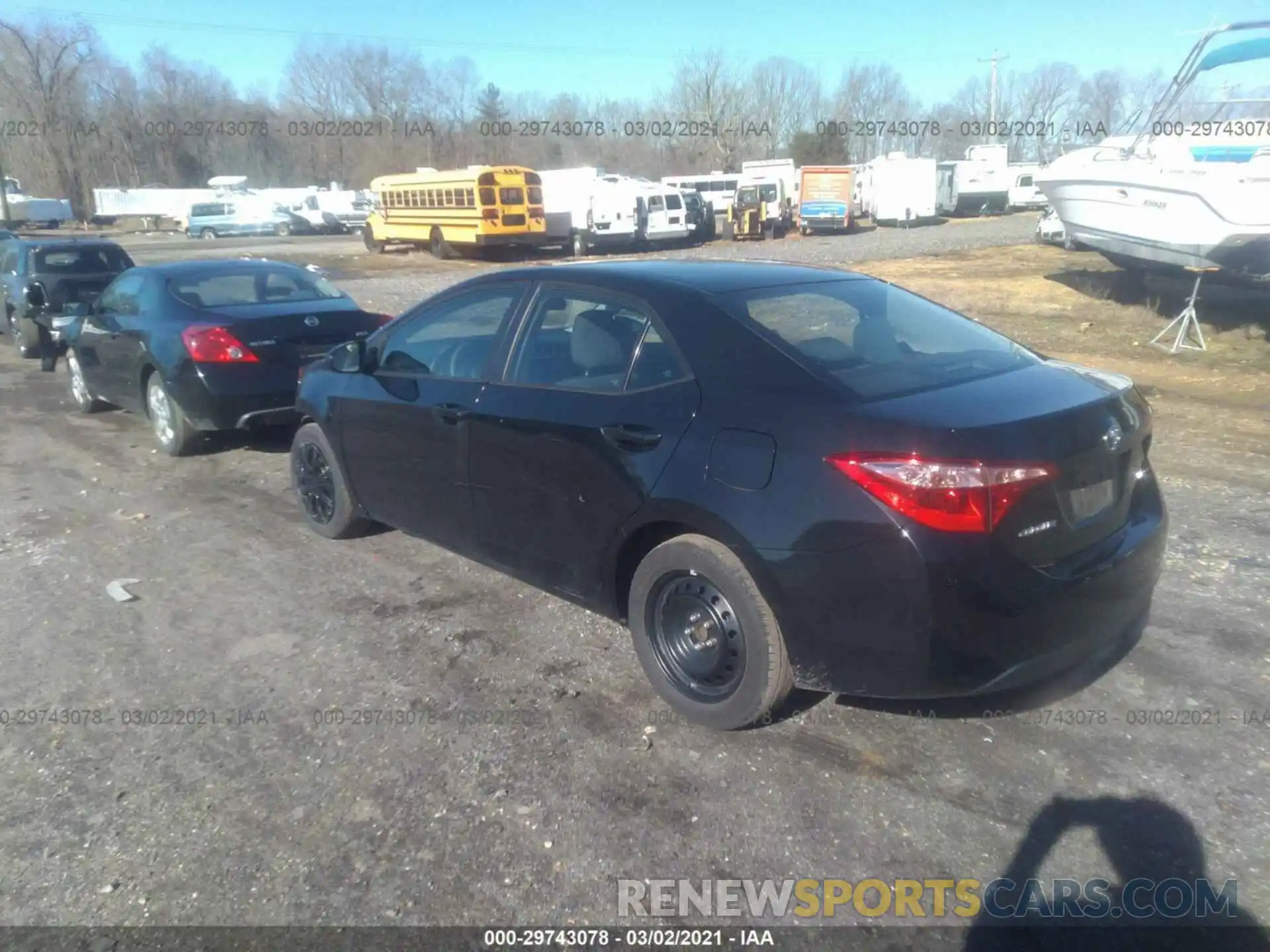 3 Photograph of a damaged car 2T1BURHE4KC185728 TOYOTA COROLLA 2019