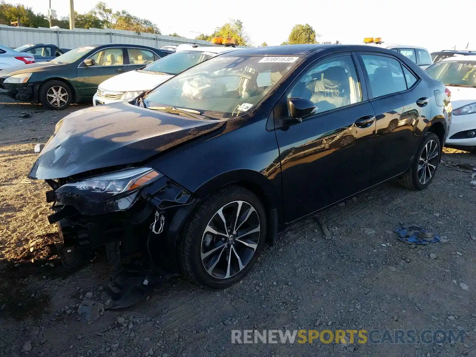 2 Photograph of a damaged car 2T1BURHE4KC186359 TOYOTA COROLLA 2019