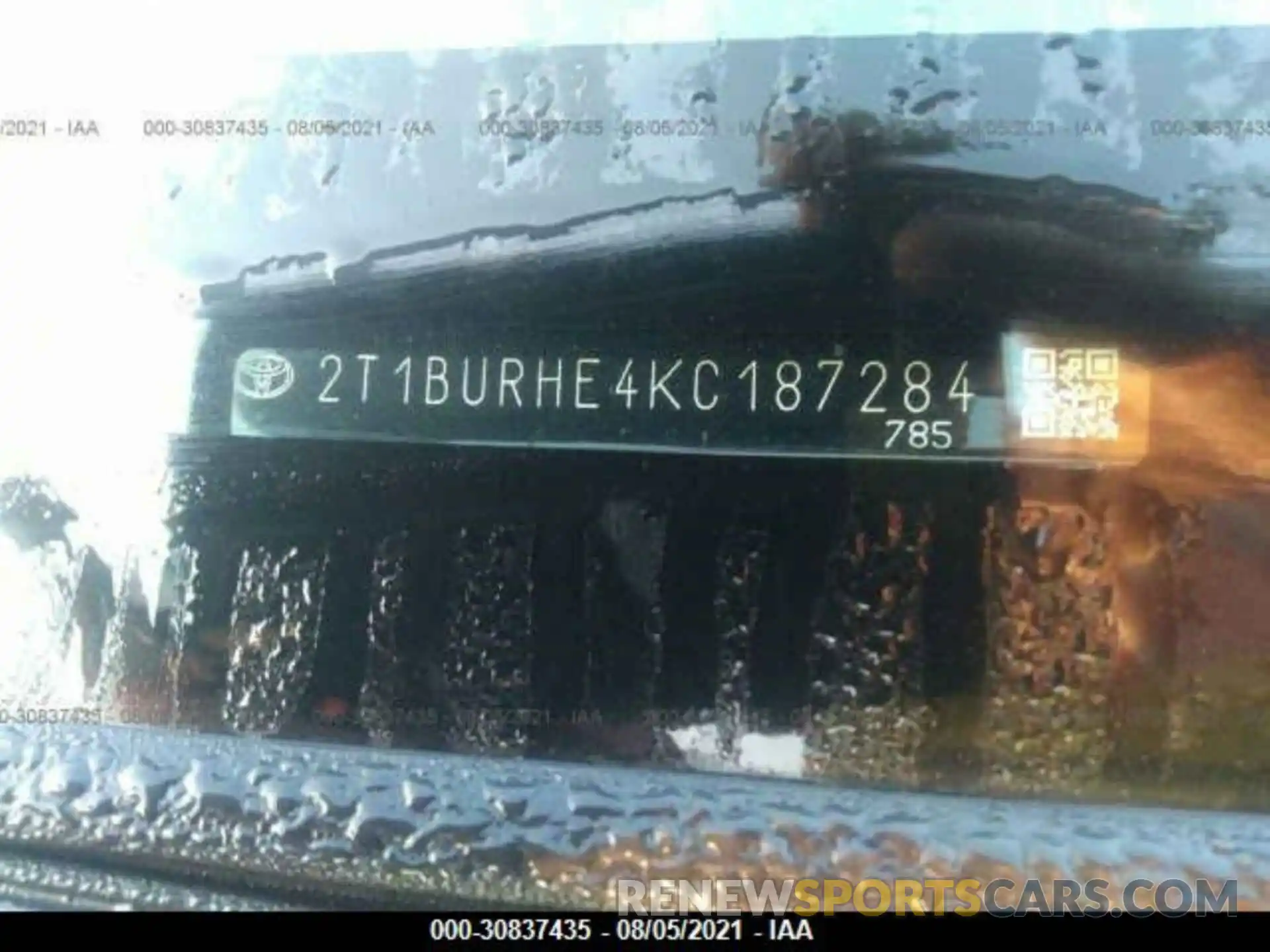 9 Photograph of a damaged car 2T1BURHE4KC187284 TOYOTA COROLLA 2019