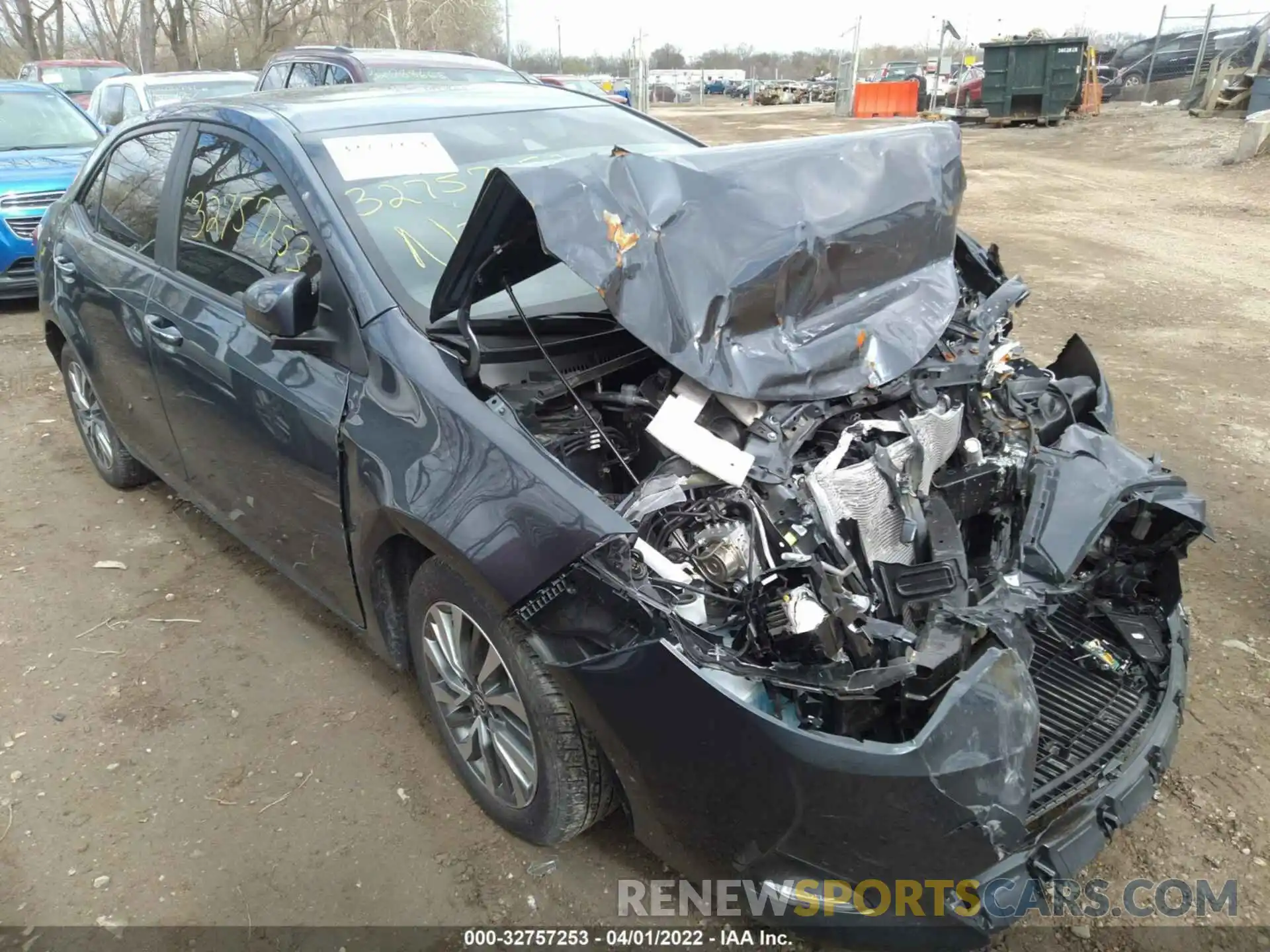 1 Photograph of a damaged car 2T1BURHE4KC192890 TOYOTA COROLLA 2019