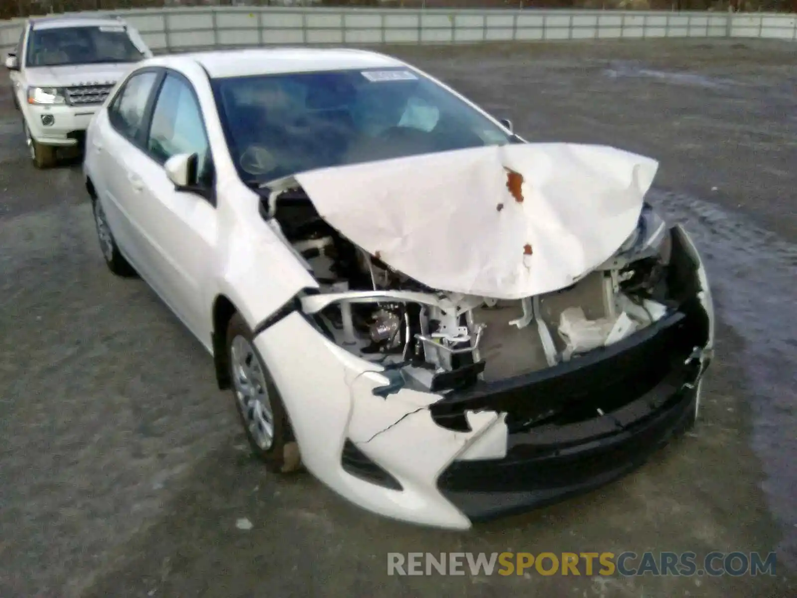 1 Photograph of a damaged car 2T1BURHE4KC192968 TOYOTA COROLLA 2019