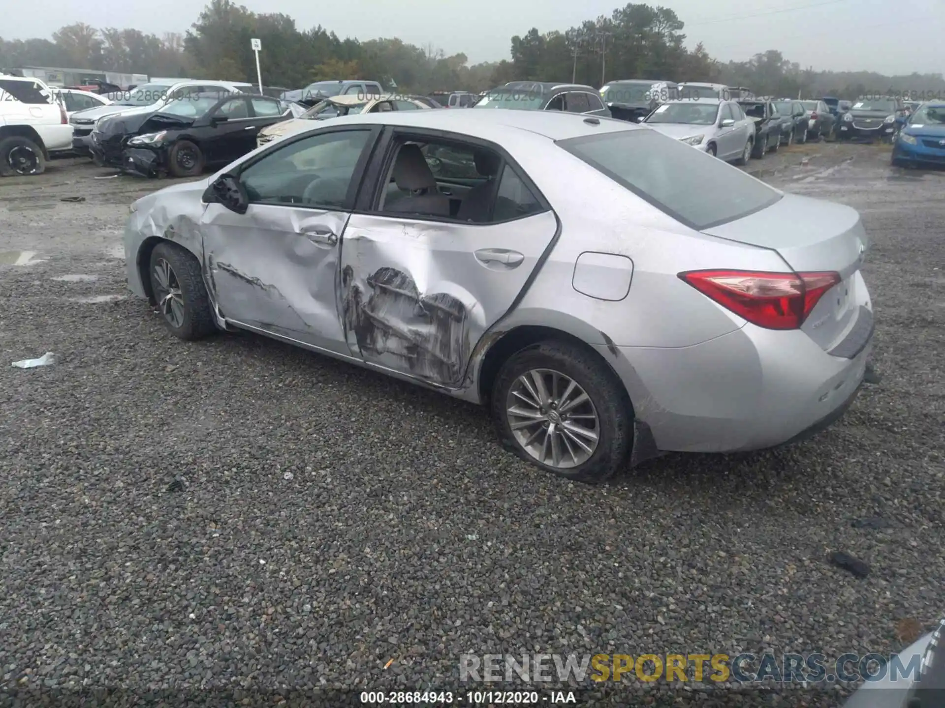 3 Photograph of a damaged car 2T1BURHE4KC194431 TOYOTA COROLLA 2019