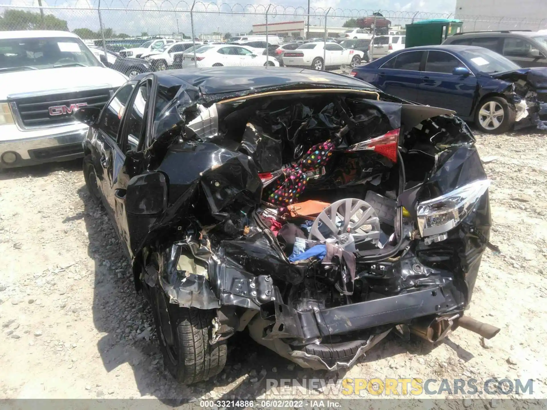 6 Photograph of a damaged car 2T1BURHE4KC194641 TOYOTA COROLLA 2019