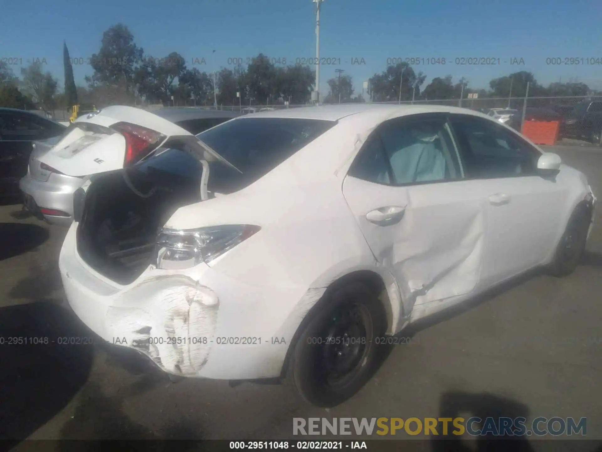 6 Photograph of a damaged car 2T1BURHE4KC194929 TOYOTA COROLLA 2019