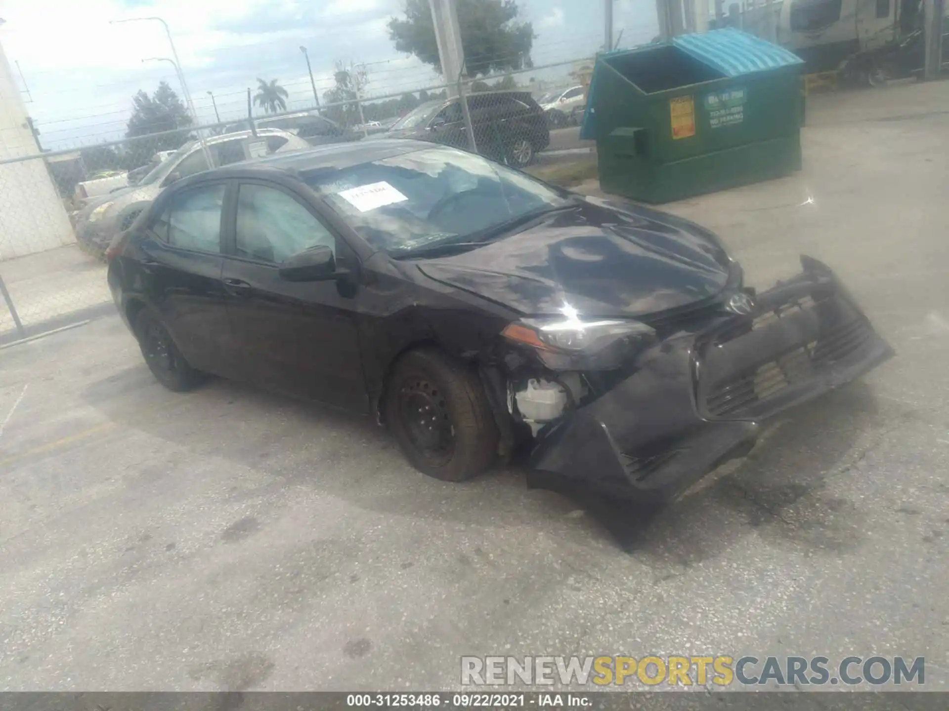 1 Photograph of a damaged car 2T1BURHE4KC196910 TOYOTA COROLLA 2019