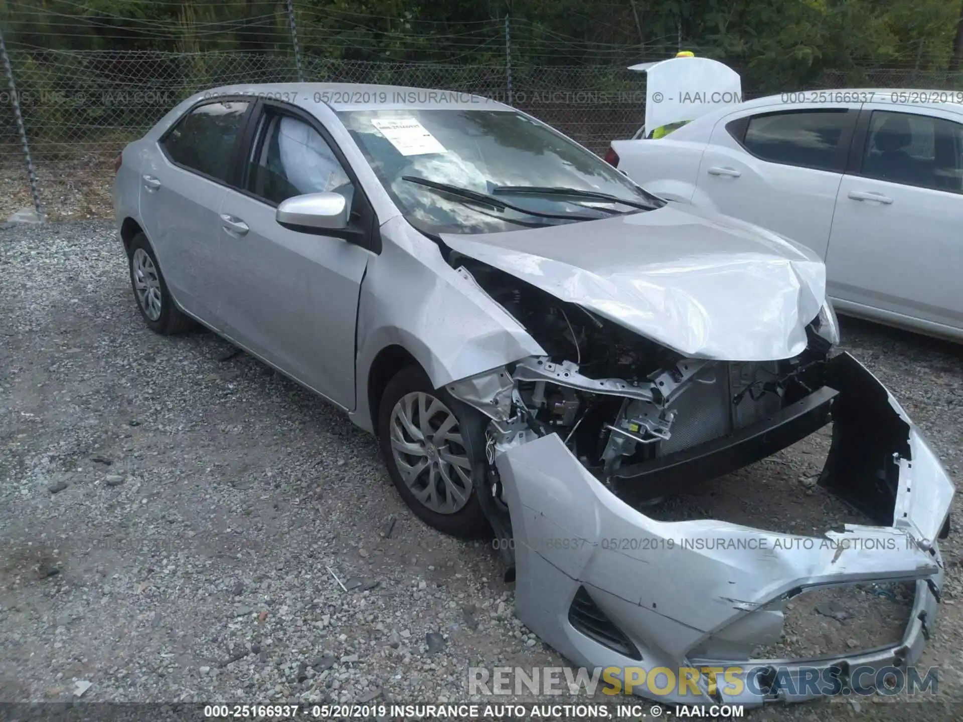 1 Photograph of a damaged car 2T1BURHE4KC196986 TOYOTA COROLLA 2019