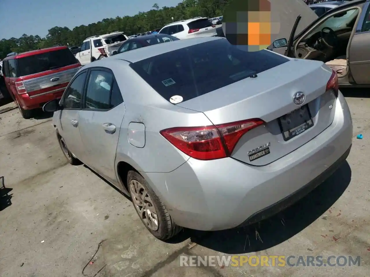 3 Photograph of a damaged car 2T1BURHE4KC198382 TOYOTA COROLLA 2019