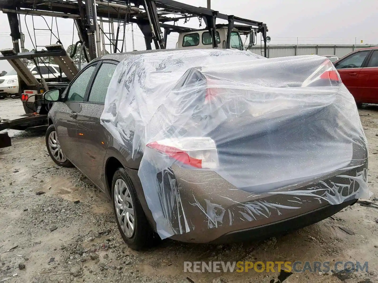 3 Photograph of a damaged car 2T1BURHE4KC199256 TOYOTA COROLLA 2019