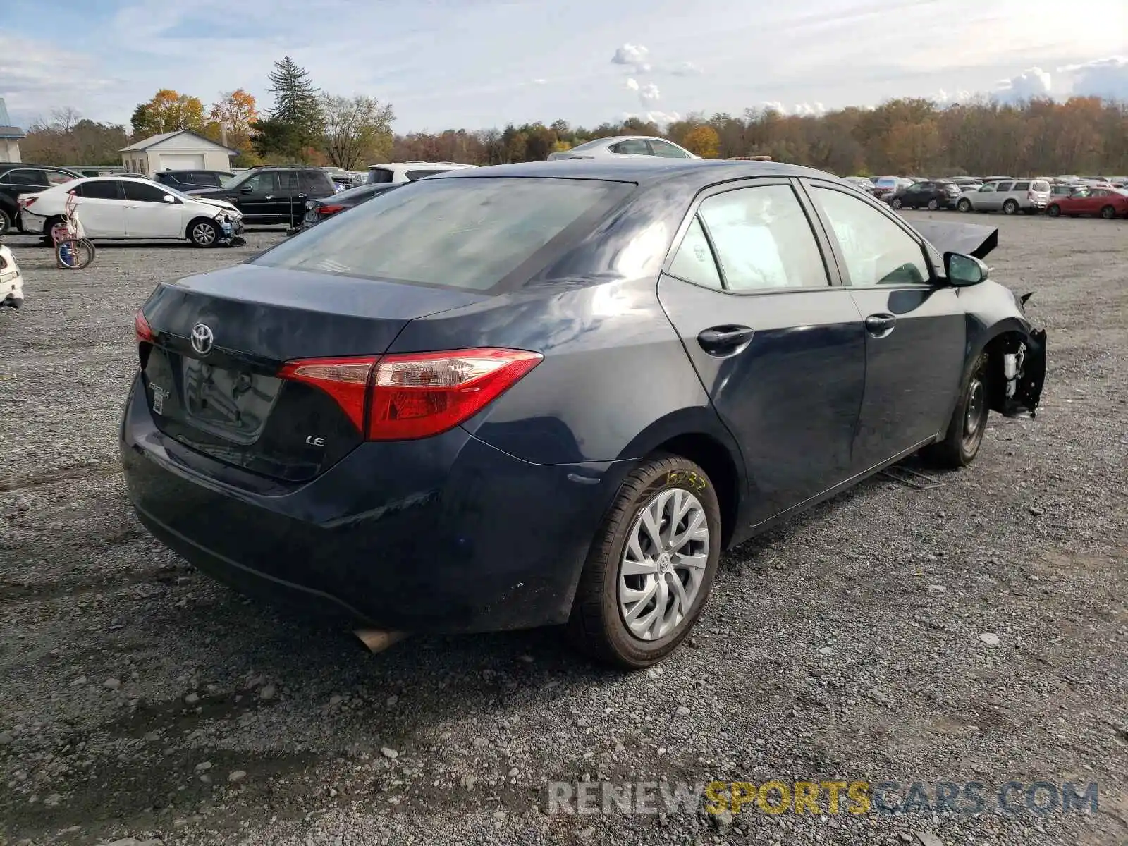 4 Photograph of a damaged car 2T1BURHE4KC199449 TOYOTA COROLLA 2019