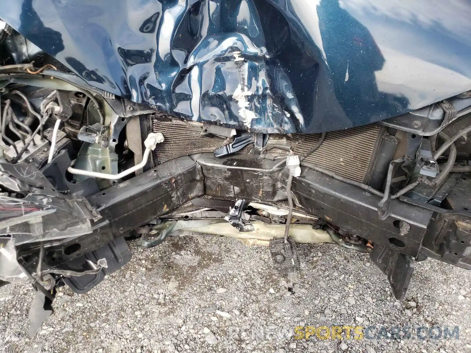 7 Photograph of a damaged car 2T1BURHE4KC199449 TOYOTA COROLLA 2019