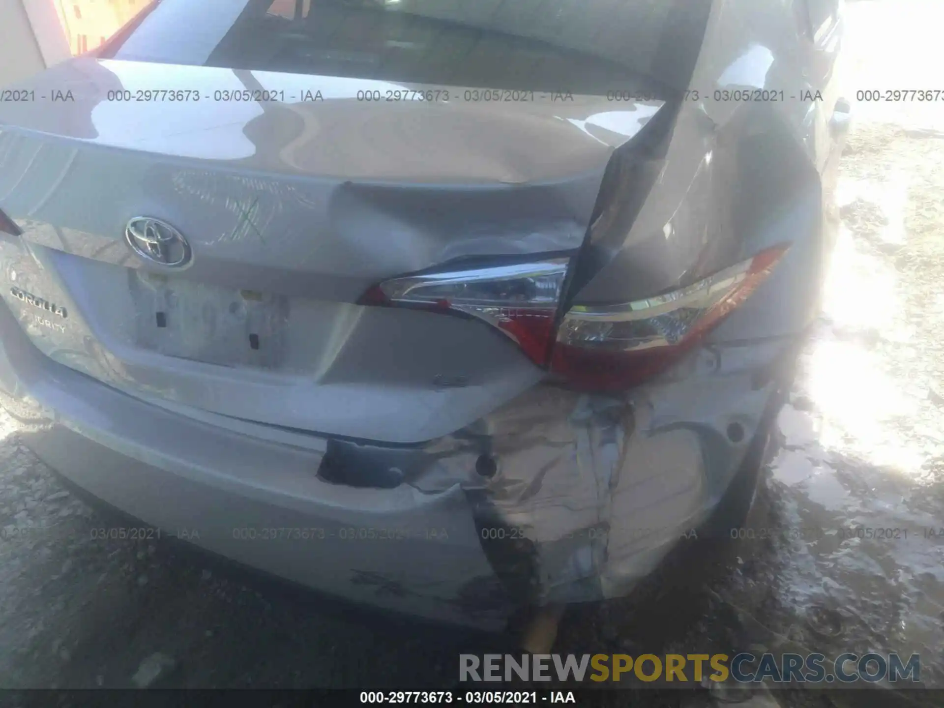 6 Photograph of a damaged car 2T1BURHE4KC200258 TOYOTA COROLLA 2019