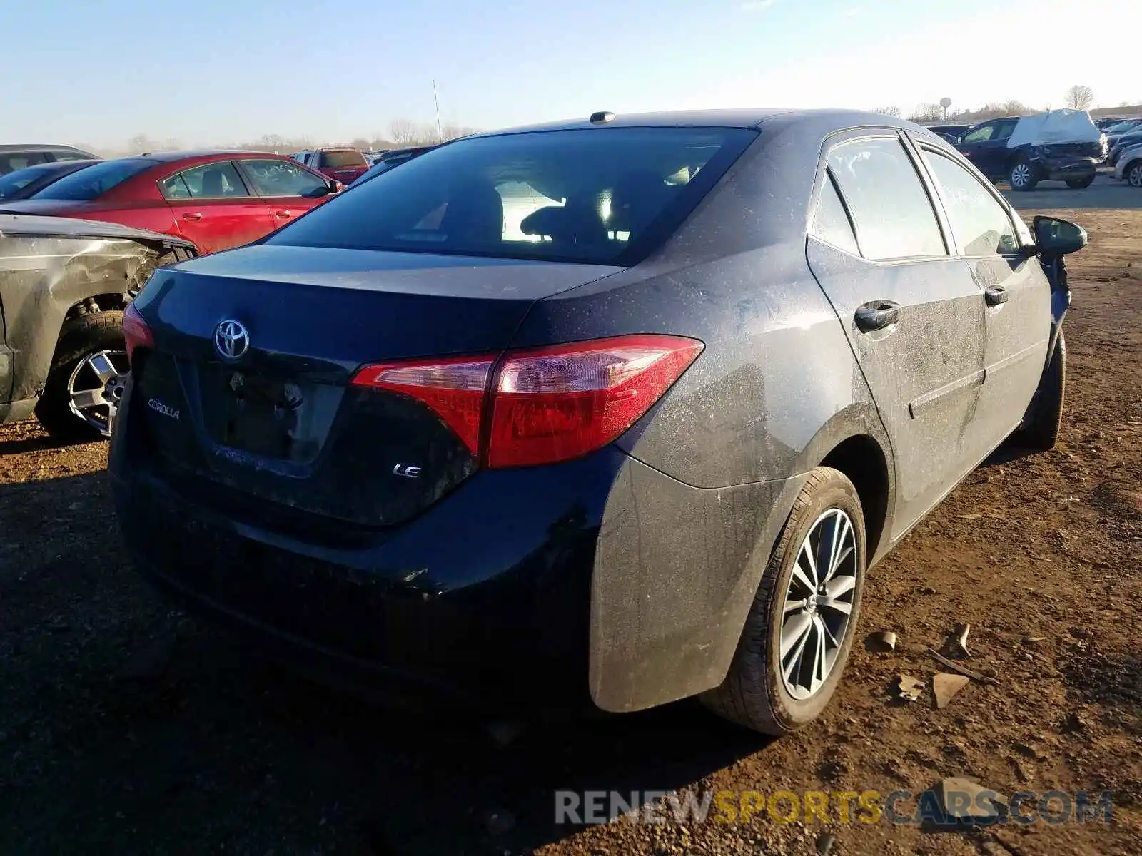 4 Photograph of a damaged car 2T1BURHE4KC200292 TOYOTA COROLLA 2019