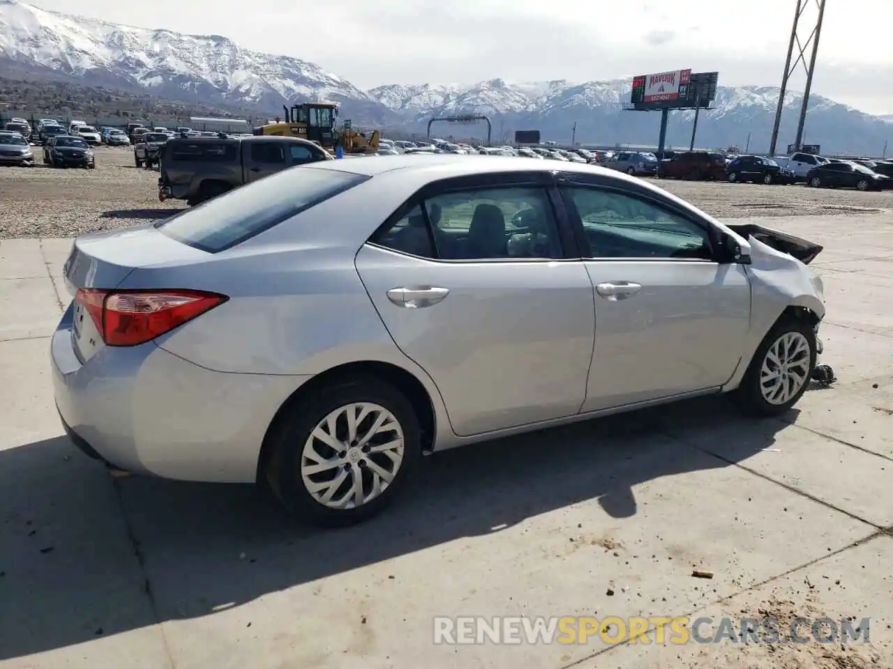 3 Photograph of a damaged car 2T1BURHE4KC201524 TOYOTA COROLLA 2019